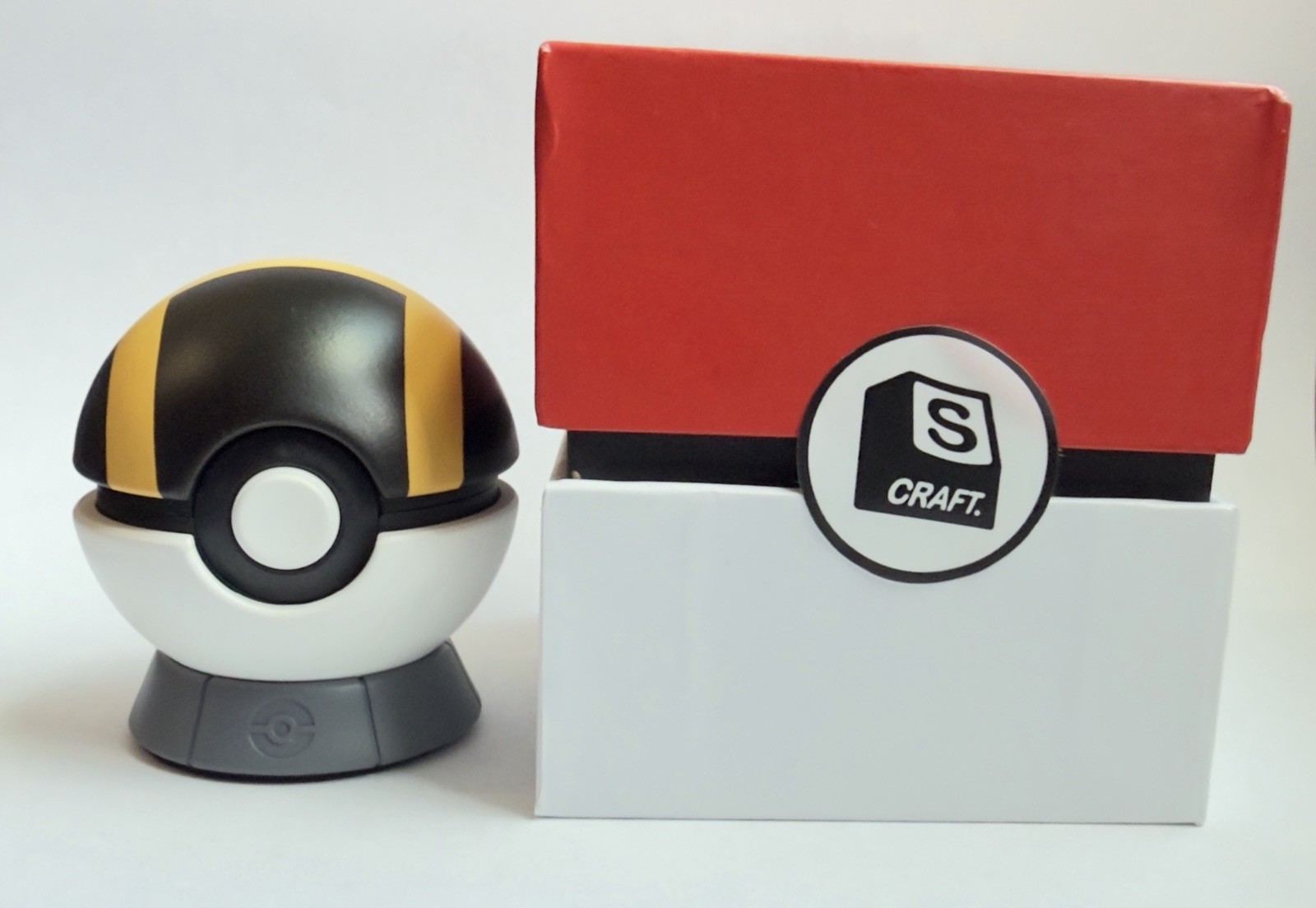 S-Craft Classic Ultra Ball Pokémon Keycap Holder - Non Light-up Version