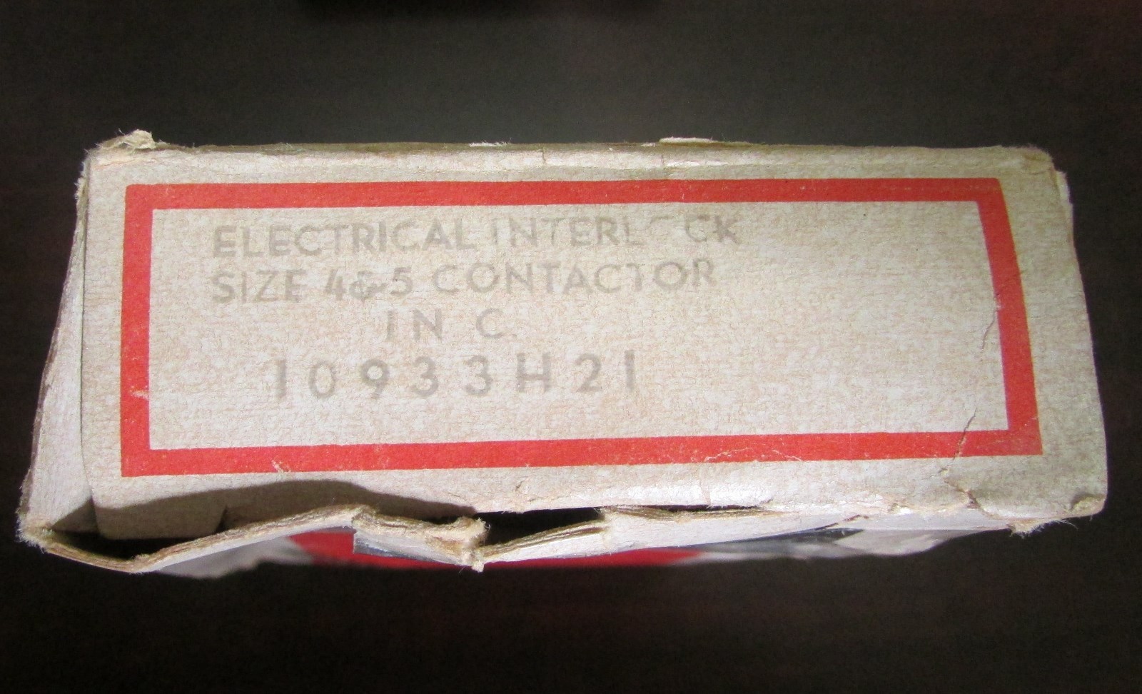 CUTLER HAMMER Auxiliary Contact FOR SIZE 4 & 5 10933H21