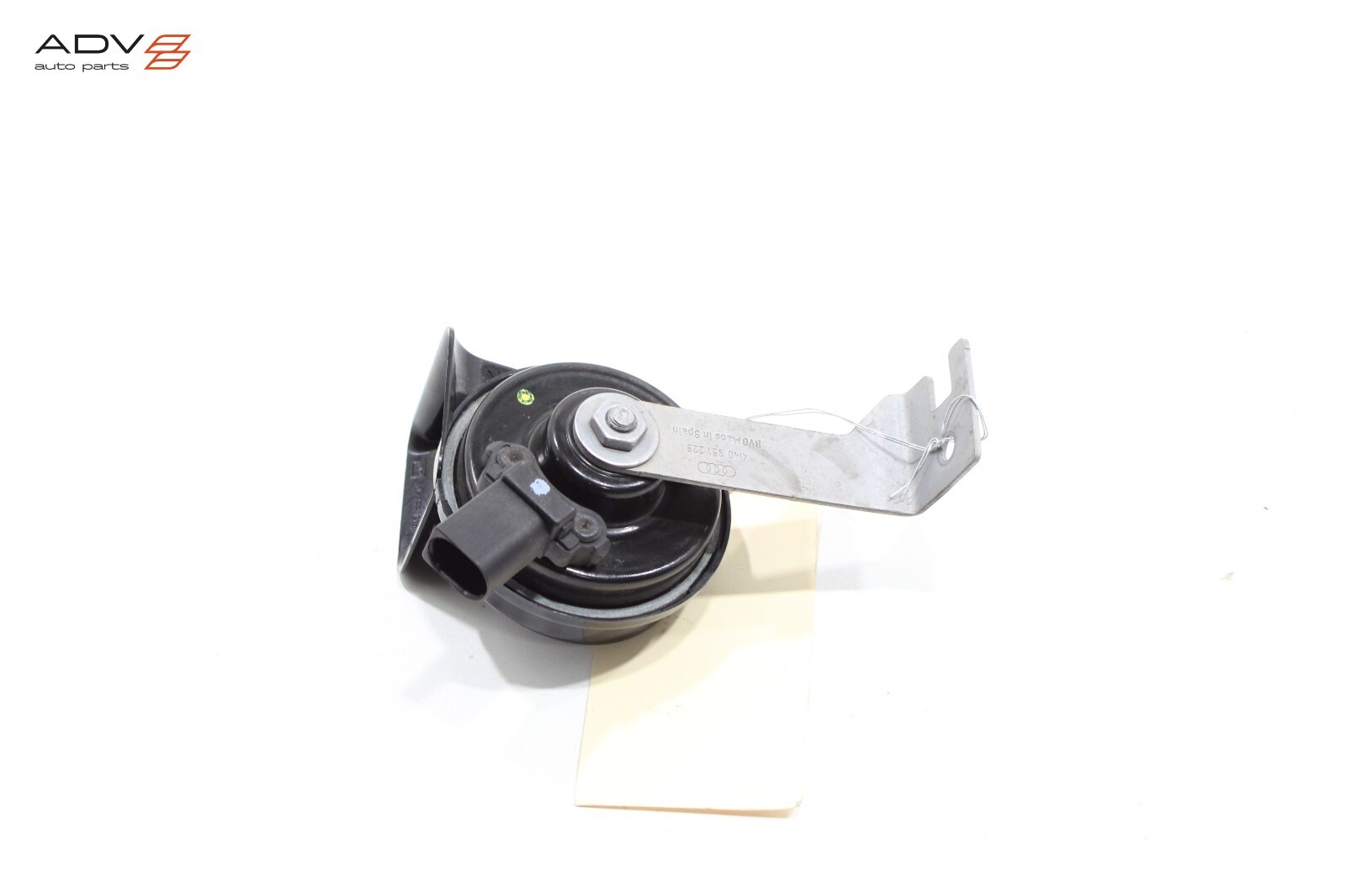 AUDI Q7 LEFT SIDE LOW NOTE TONE HORN SIGNAL W/ BRACKET OEM 2017 - 2024