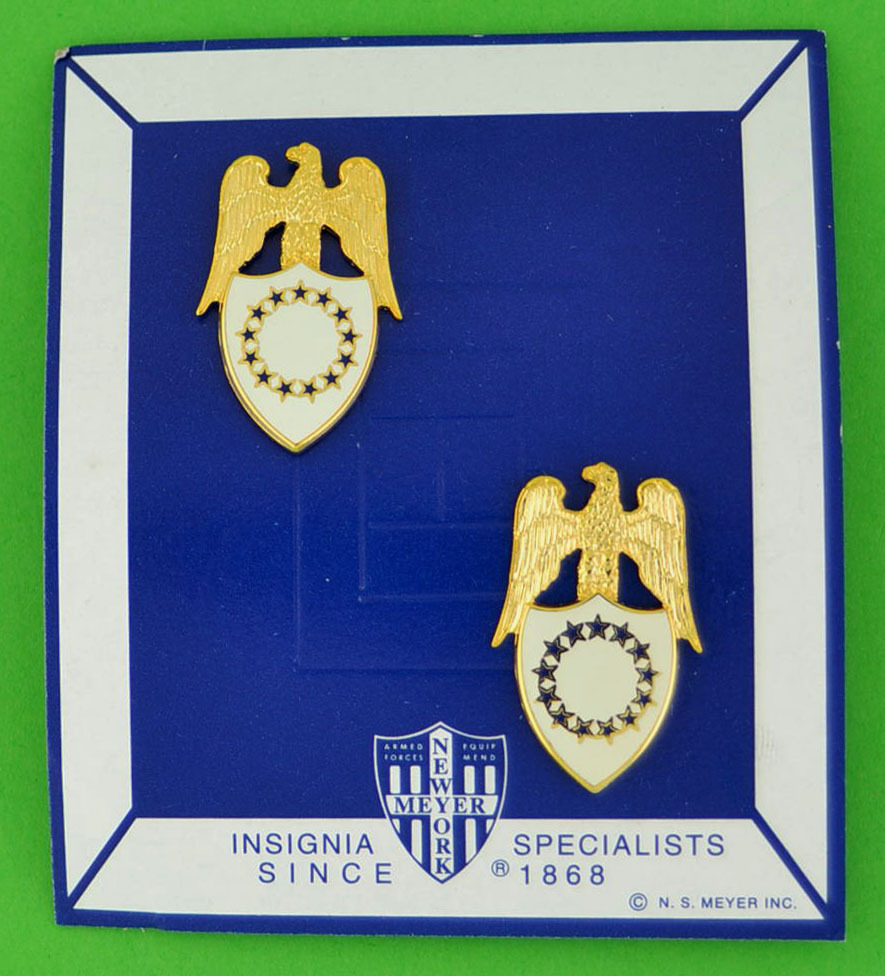PAIR ARMY AIDE TO UNITED STATES VICE PRESIDENT MEYER HALLMARKED COLLAR INSIGNIA