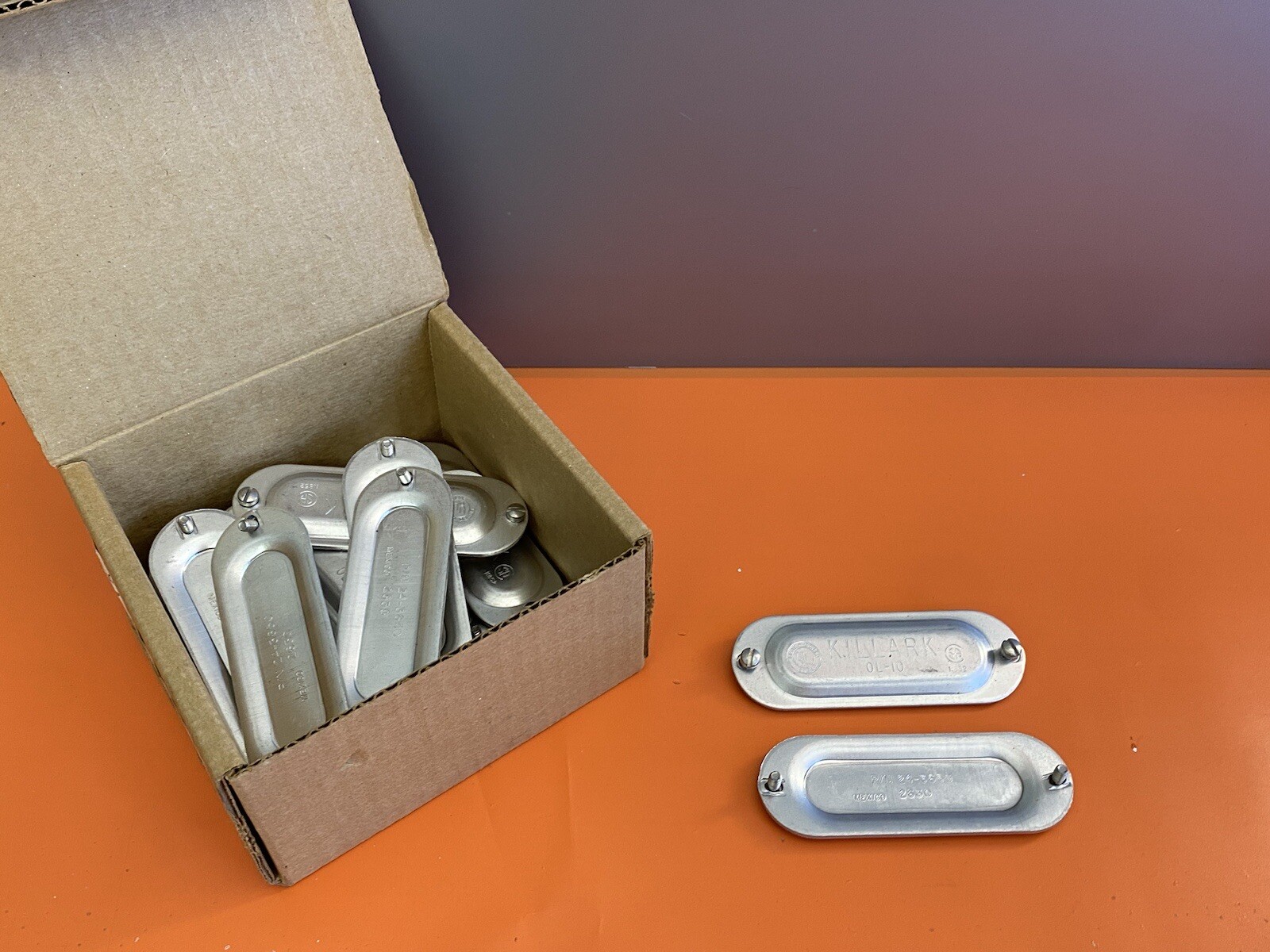 Killark Stamped Aluminum Cover OL-10 Qty 17