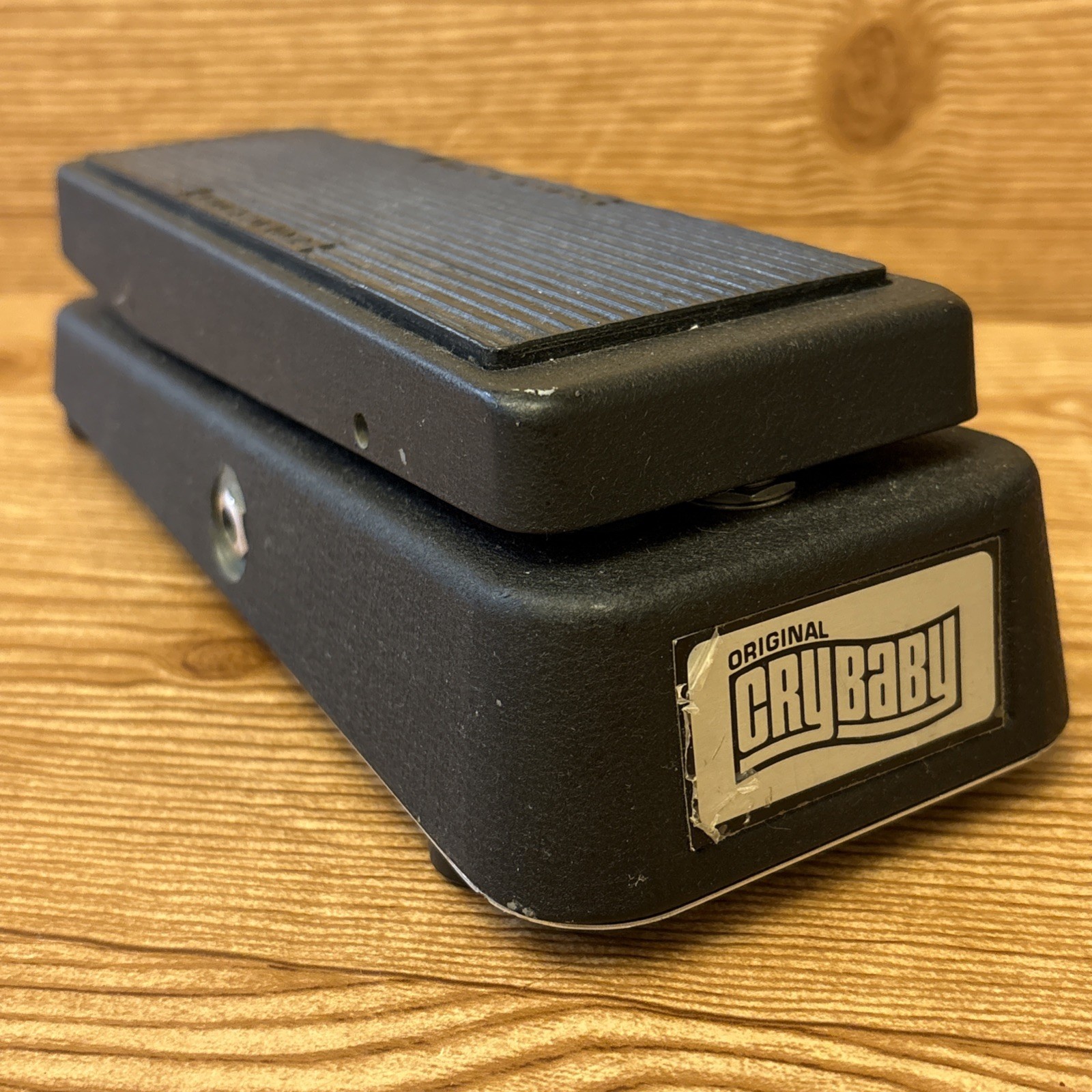 Jim Dunlop Cry Baby MODEL GCB-95 Original Wah Pedal 9-volt Battery/Adapter USA