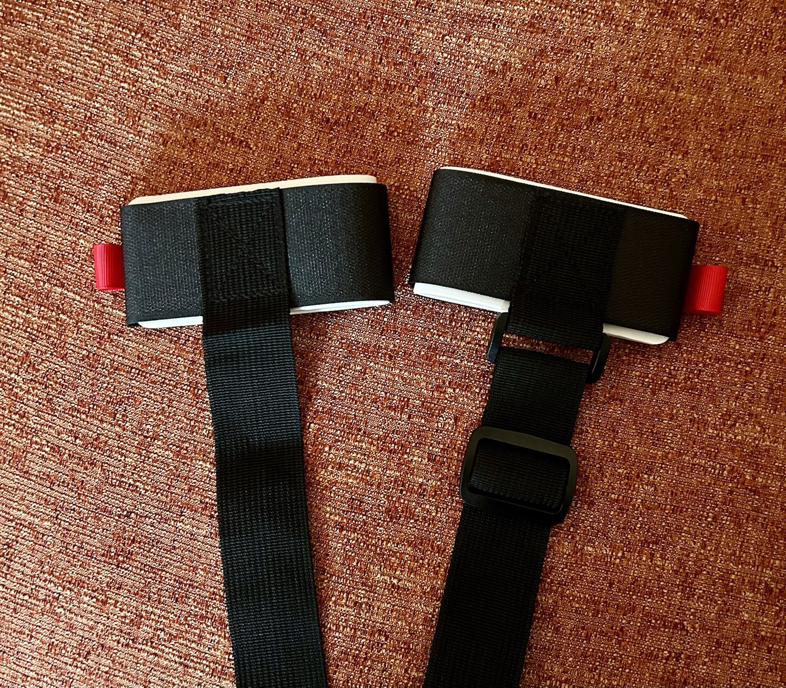 The “SKI STRAP” Ski Carrier Brand New