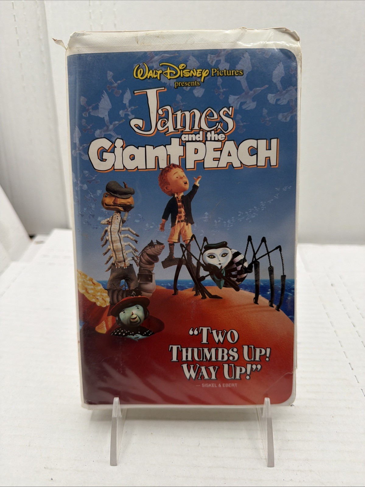 James and the Giant Peach (VHS, 1996) Clamshell