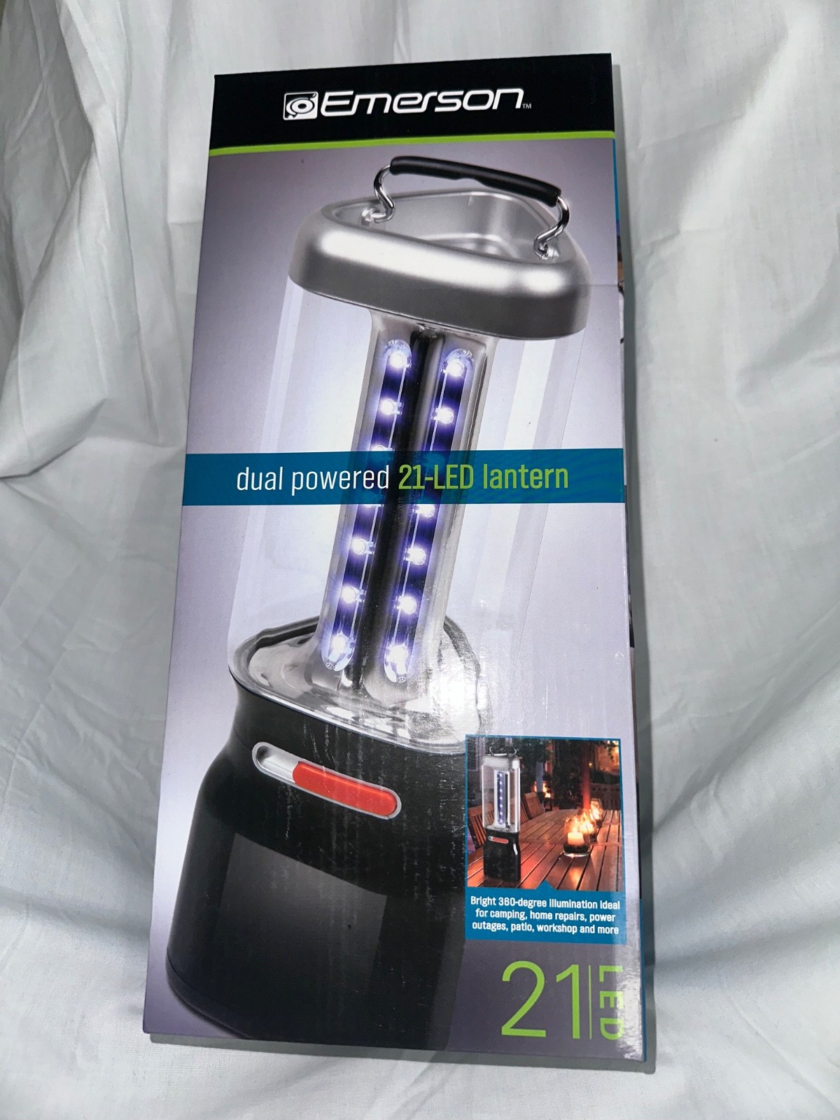 New Emerson Dual Powered 21 Led Lantern New in box. Bright 360 degree (BNI).