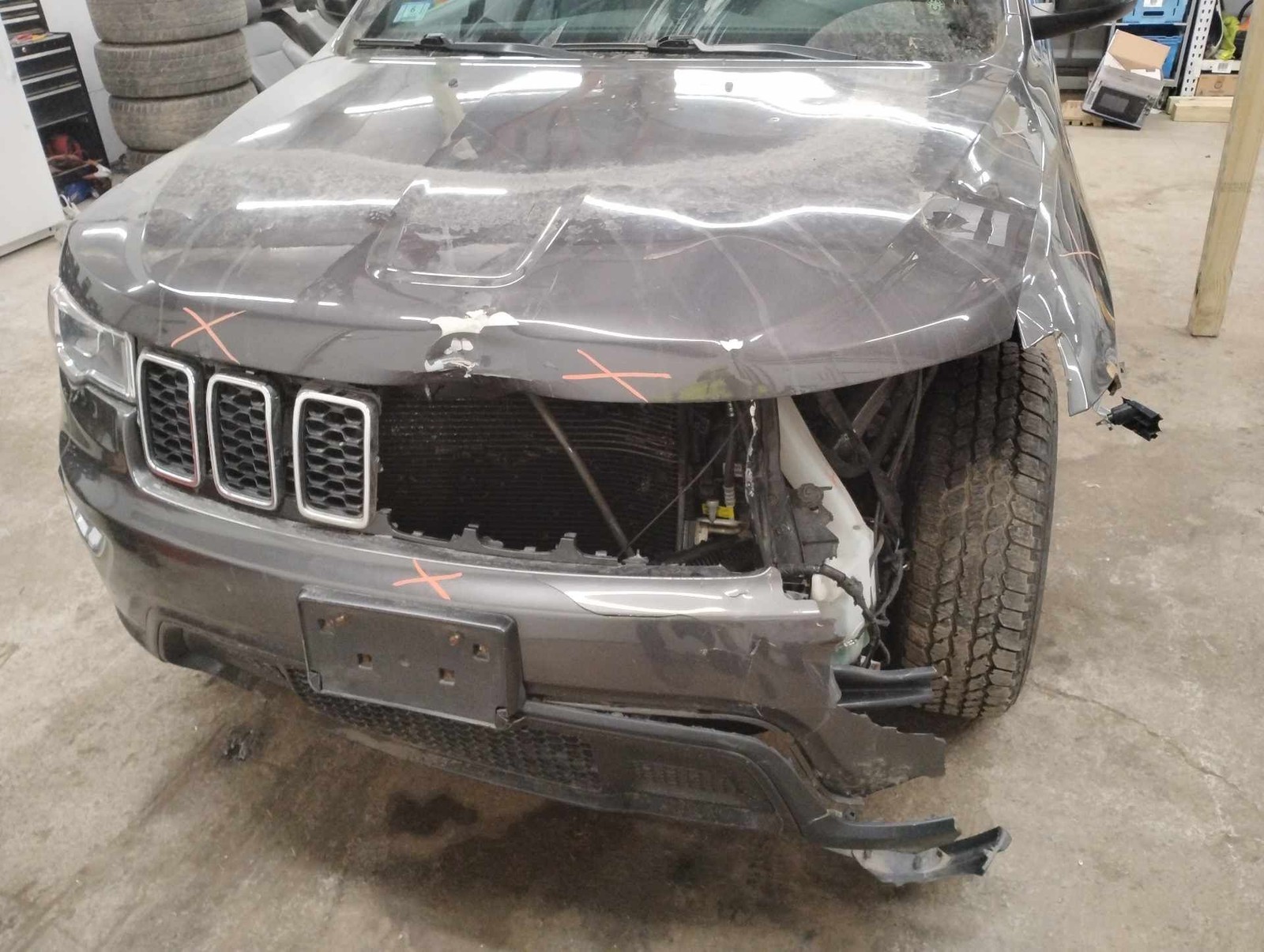 Spindle Knuckle Front JEEP GRAND CHEROKEE Right 16 17 18 19 20 21 22