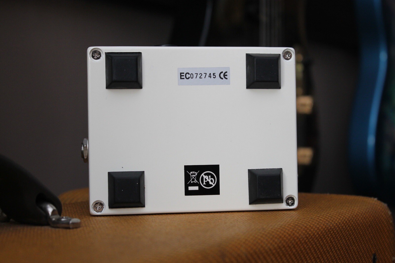 guitar pedal enclosure