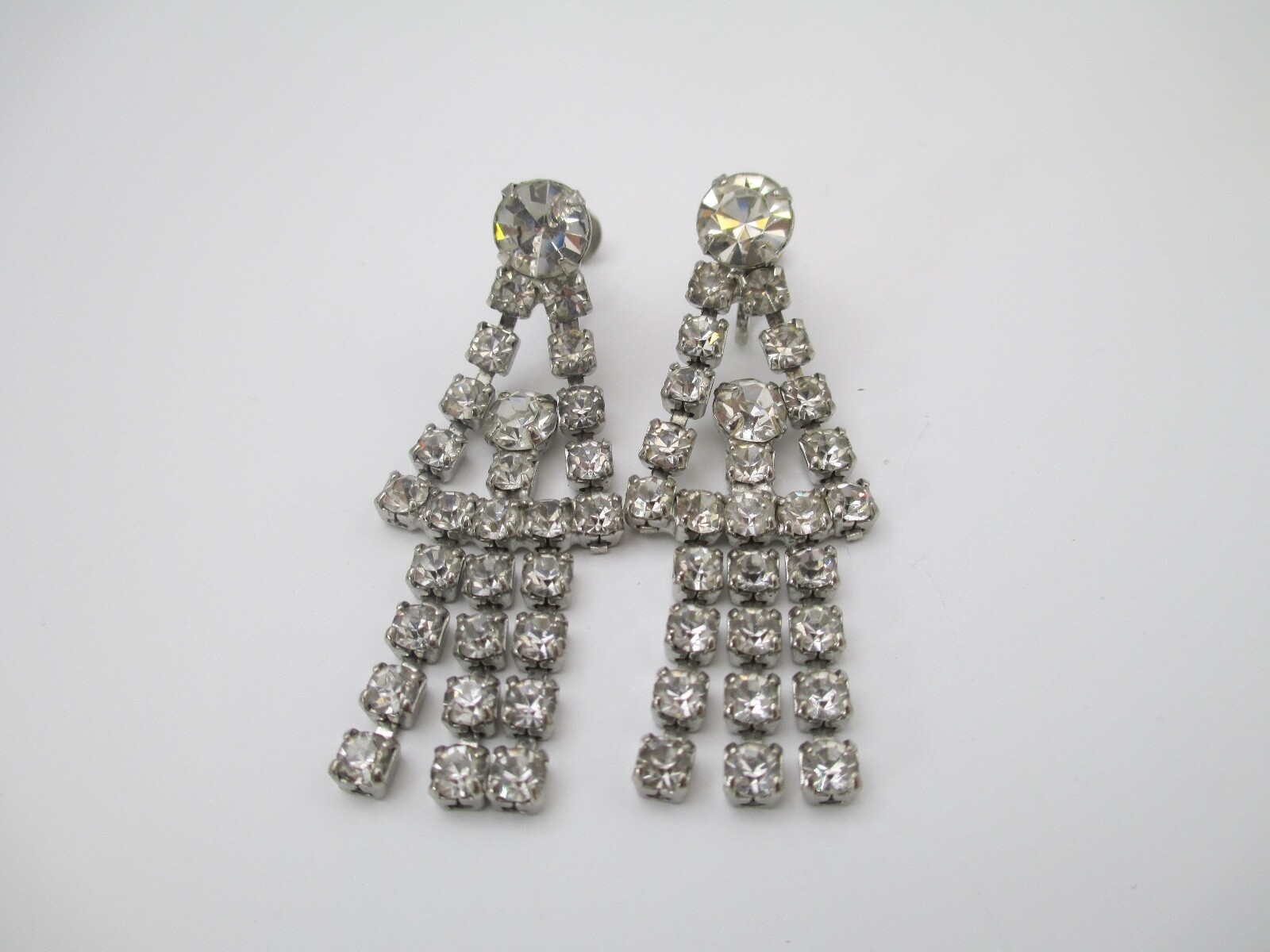 Vintage Rhinestone Cascade earrings Screw back Unsigned Dangles elegant