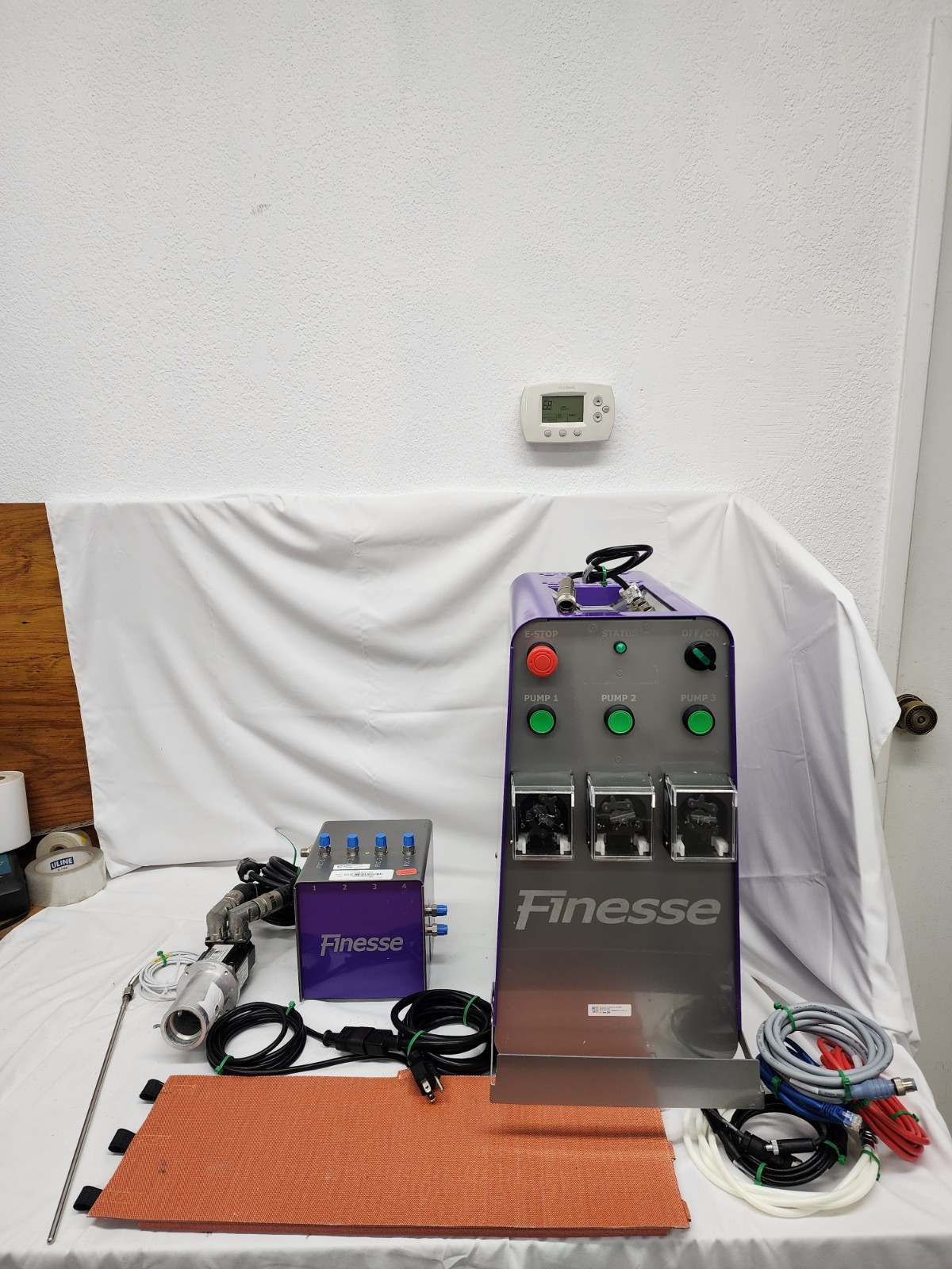 Finesse Solutions TruVio 100-2196-002 Multi Peristaltic Pump & Gas Manifold Set
