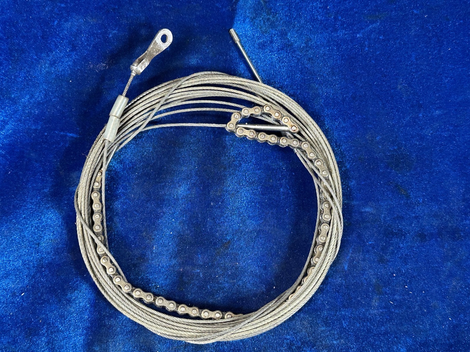 CESSNA  CABLE ASSY + CHAIN - FWD ELEVATOR TRIM CABLES QTY 2 P/N: 0510105-220....