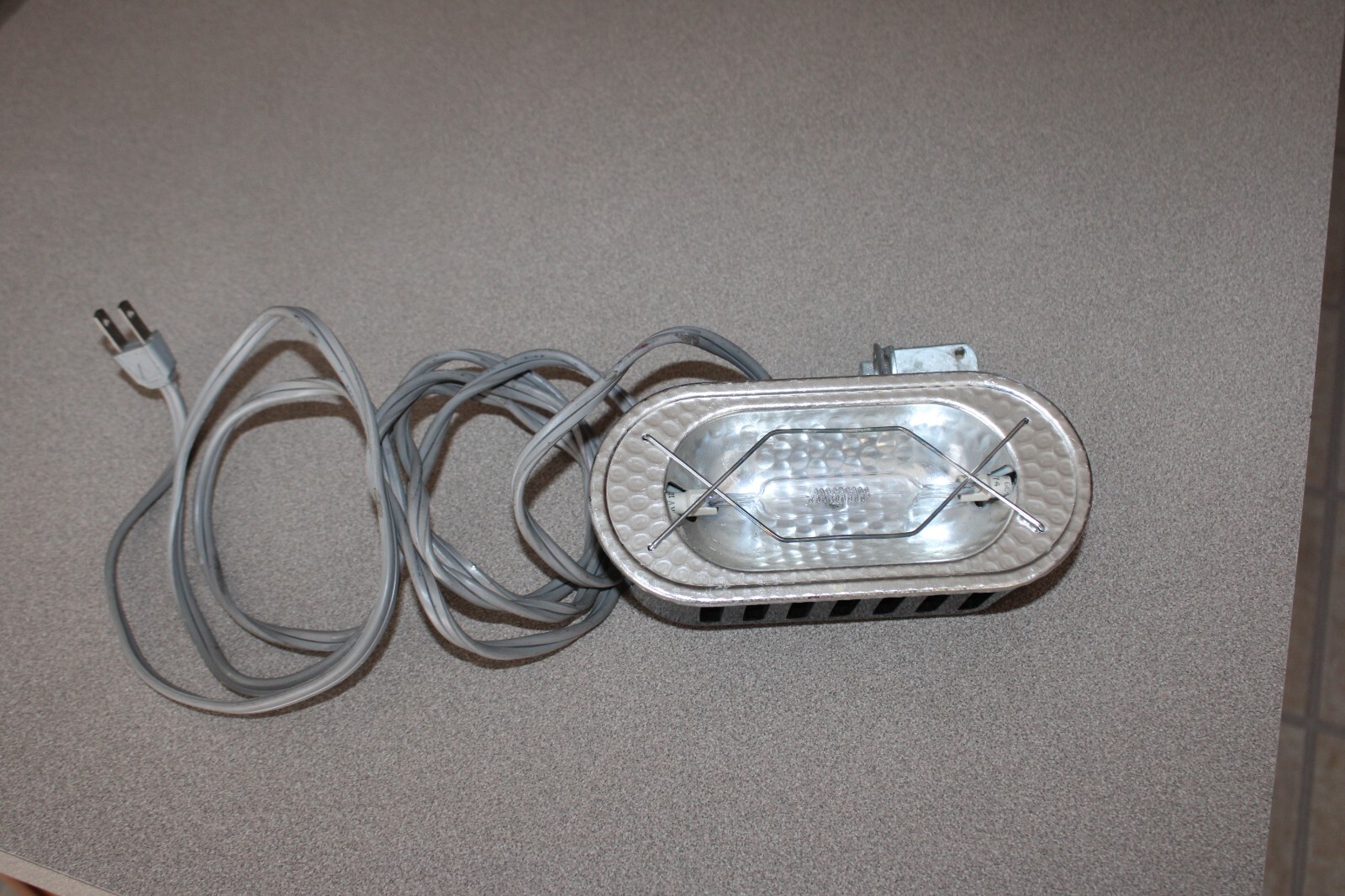 Vtg ACME-LITE Manufacturing Model 711 ML High Intensity Movielite Works Great