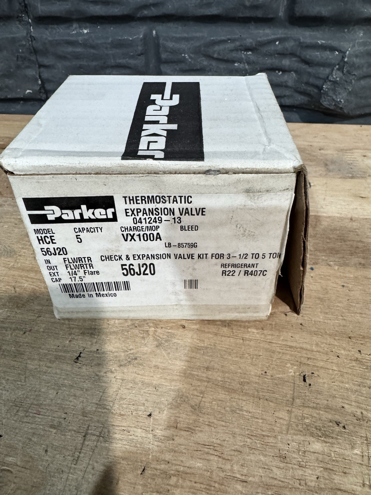 NEW PARKER THERMOSTATIC EXPANSION VALVE 041139-11 26K34 3 Capacity