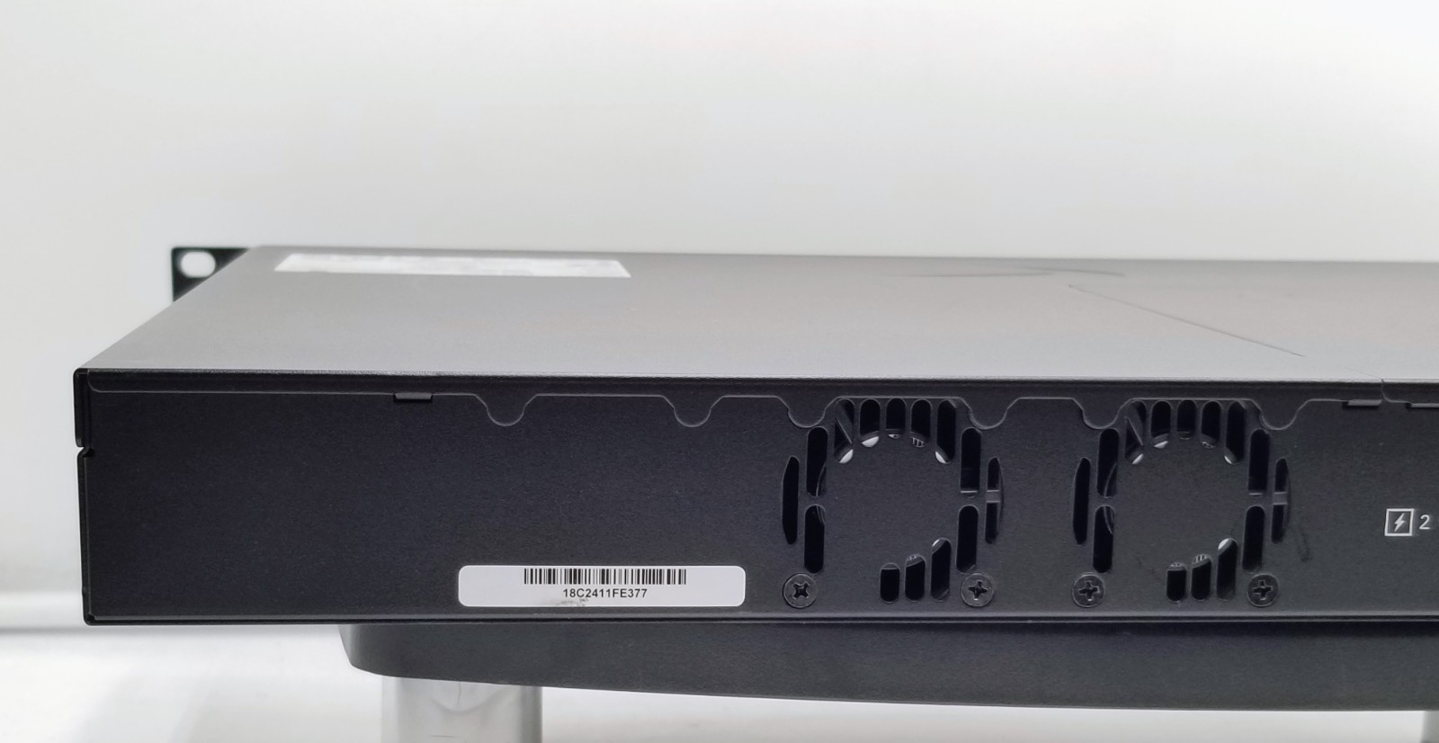 SonicWALL NSA 3700 Network Security Firewall M/N 1RK52-110