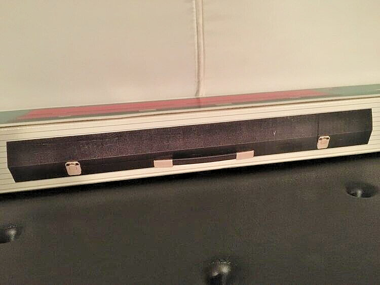 Deluxe Hard-Sided Pool Cue Case, Accommodates 1 Butt and 1 Shaft~Brand New~Nice!