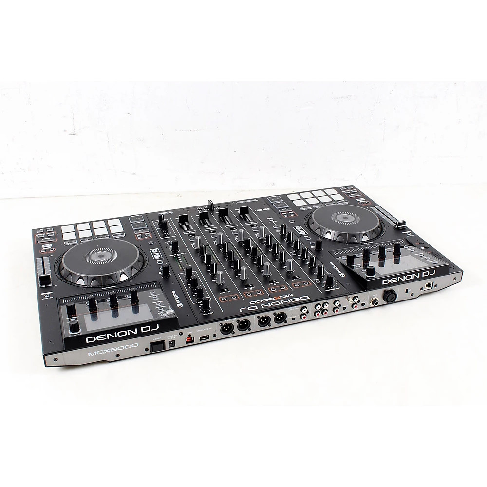 Denon DJ MCX8000 DJ Controller Regular 194744151415 OB