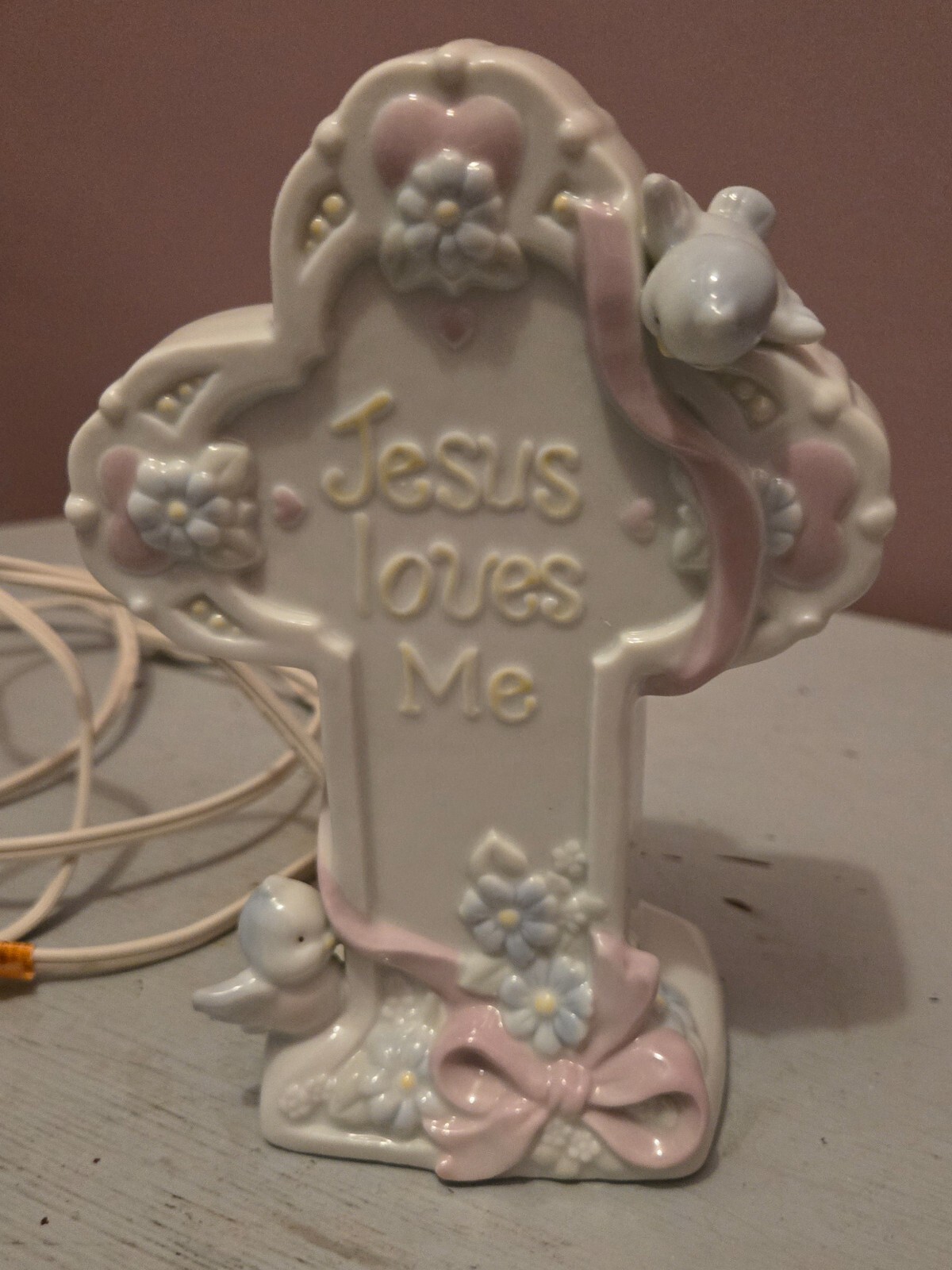 JESUS LOVES ME Night Light Lamp Cross Bible Enesco Precious Moments ❤️blt39j4
