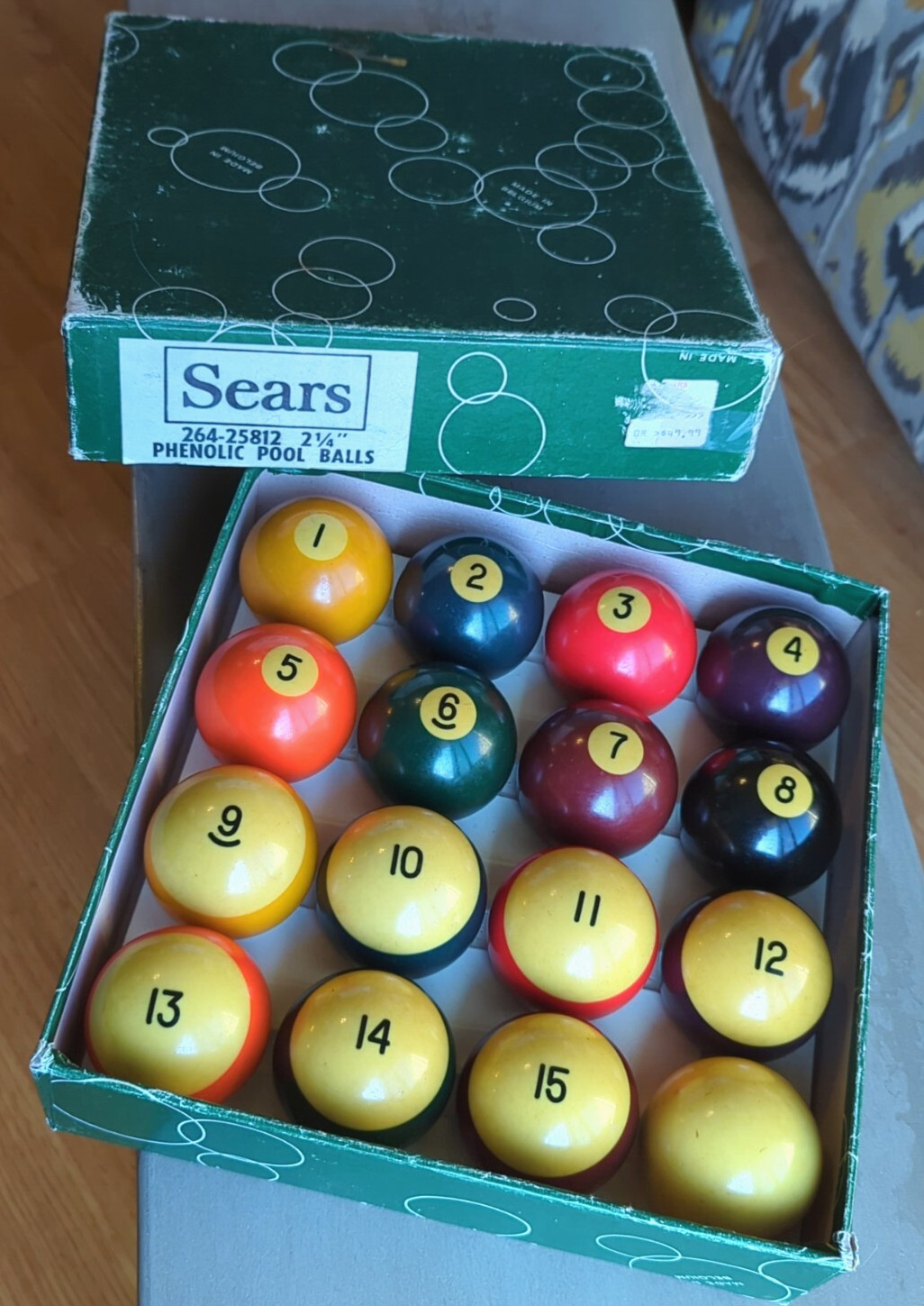 Vintage Aramith Crown Standard Belgium Phenolic Resin Billiard Pool Balls Set