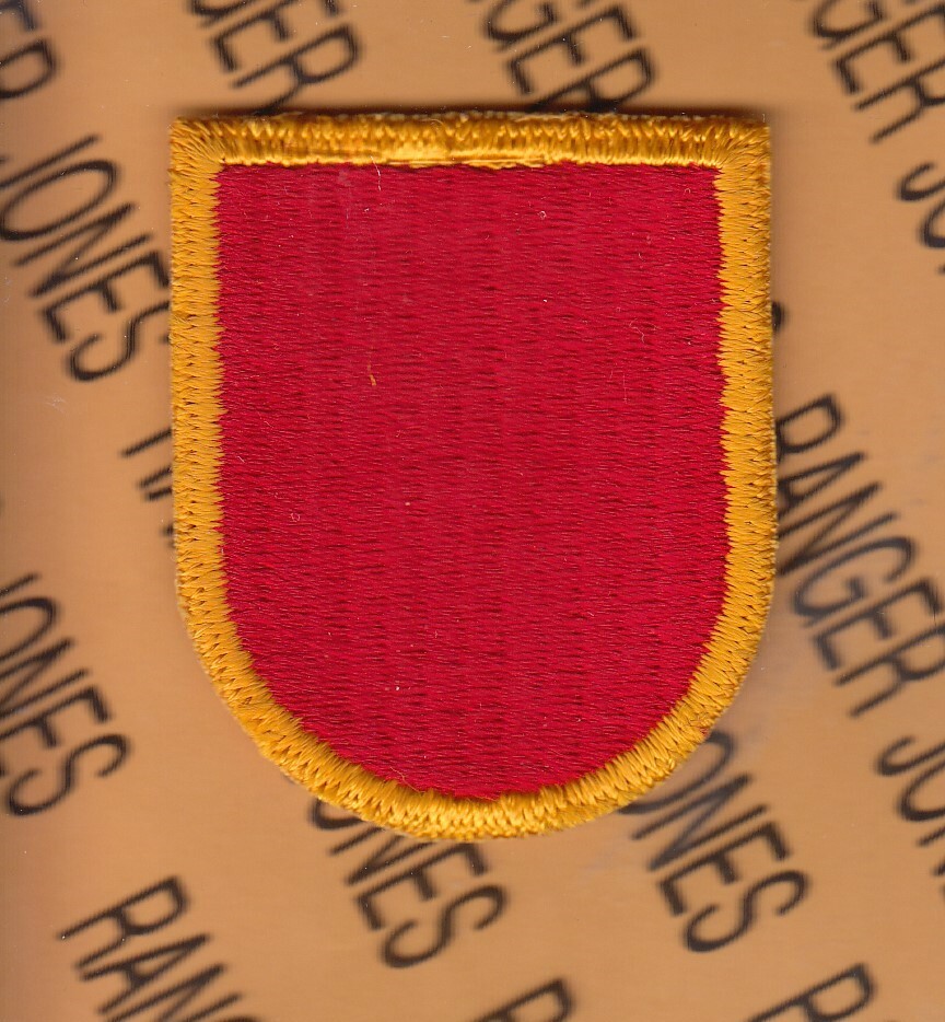 US Army 782nd Maintenance Co. Airborne beret flash patch c/e