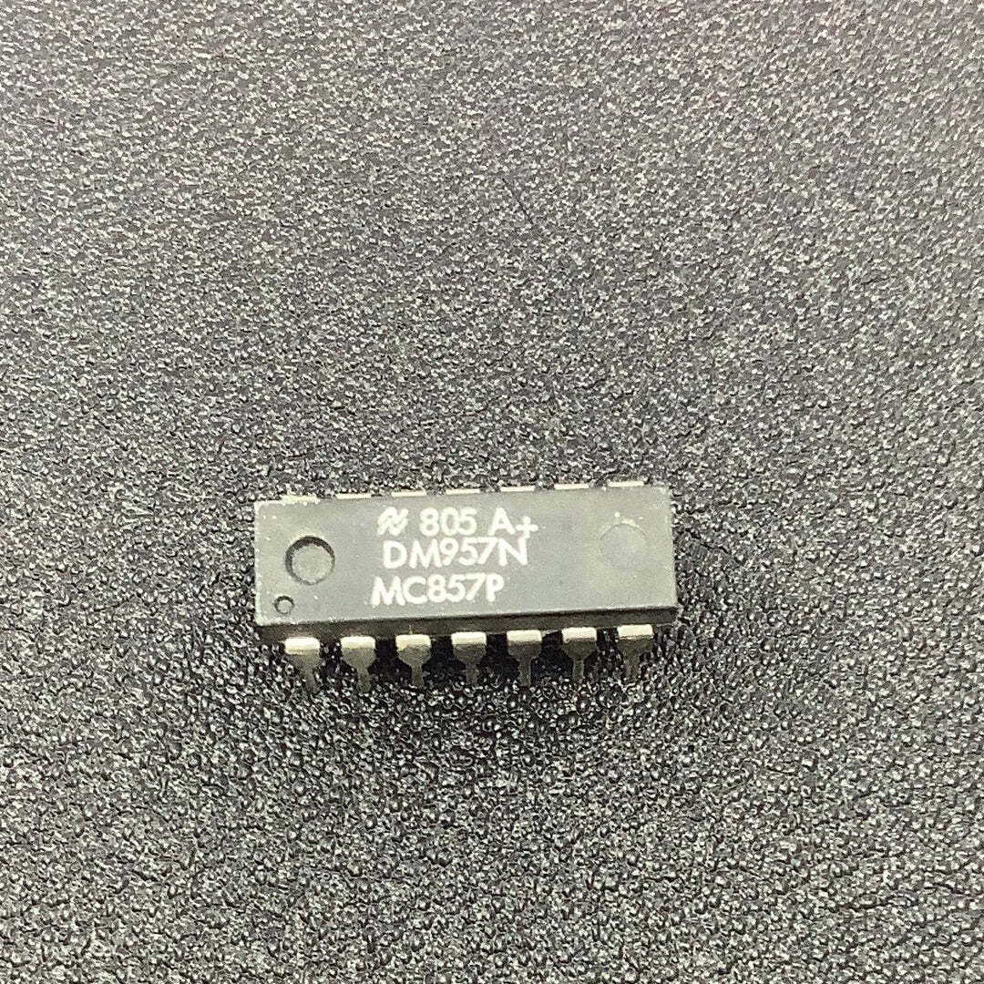 DM957N/MC857P - NATIONAL SEMI DTL IC