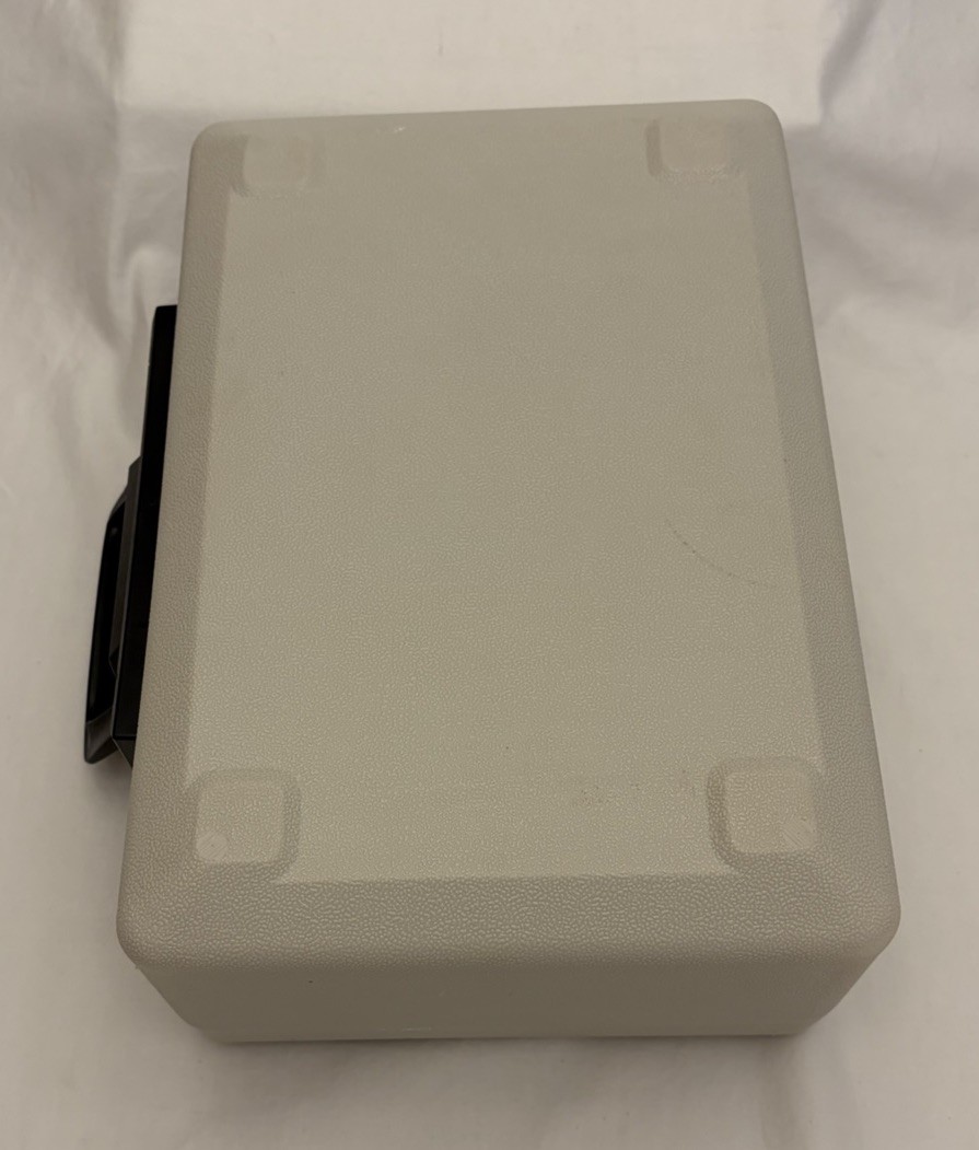 Sentry Safe 1100 Fire Resistant Valuables Security Lock Box Chest W/Key EUC