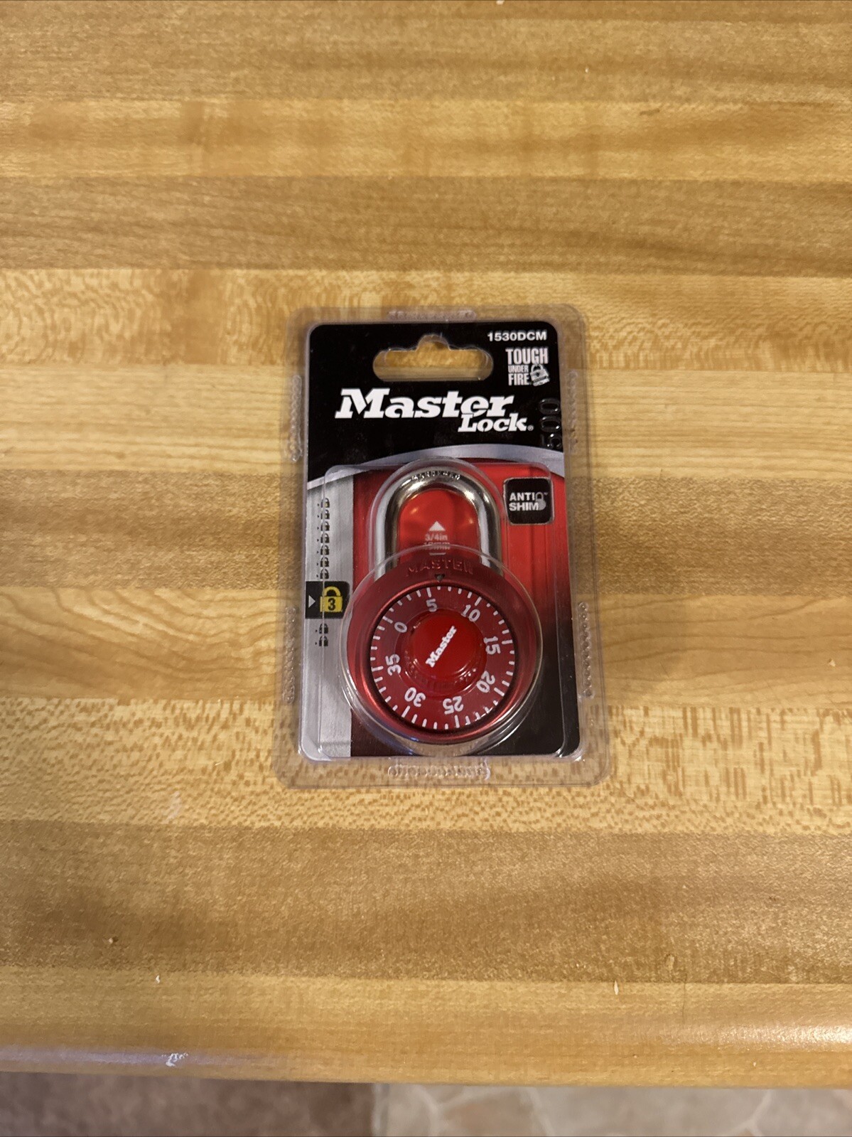 Master lock Combination Padlock Master Lock Anti Shim Red 1530DCM - Brand NEW!