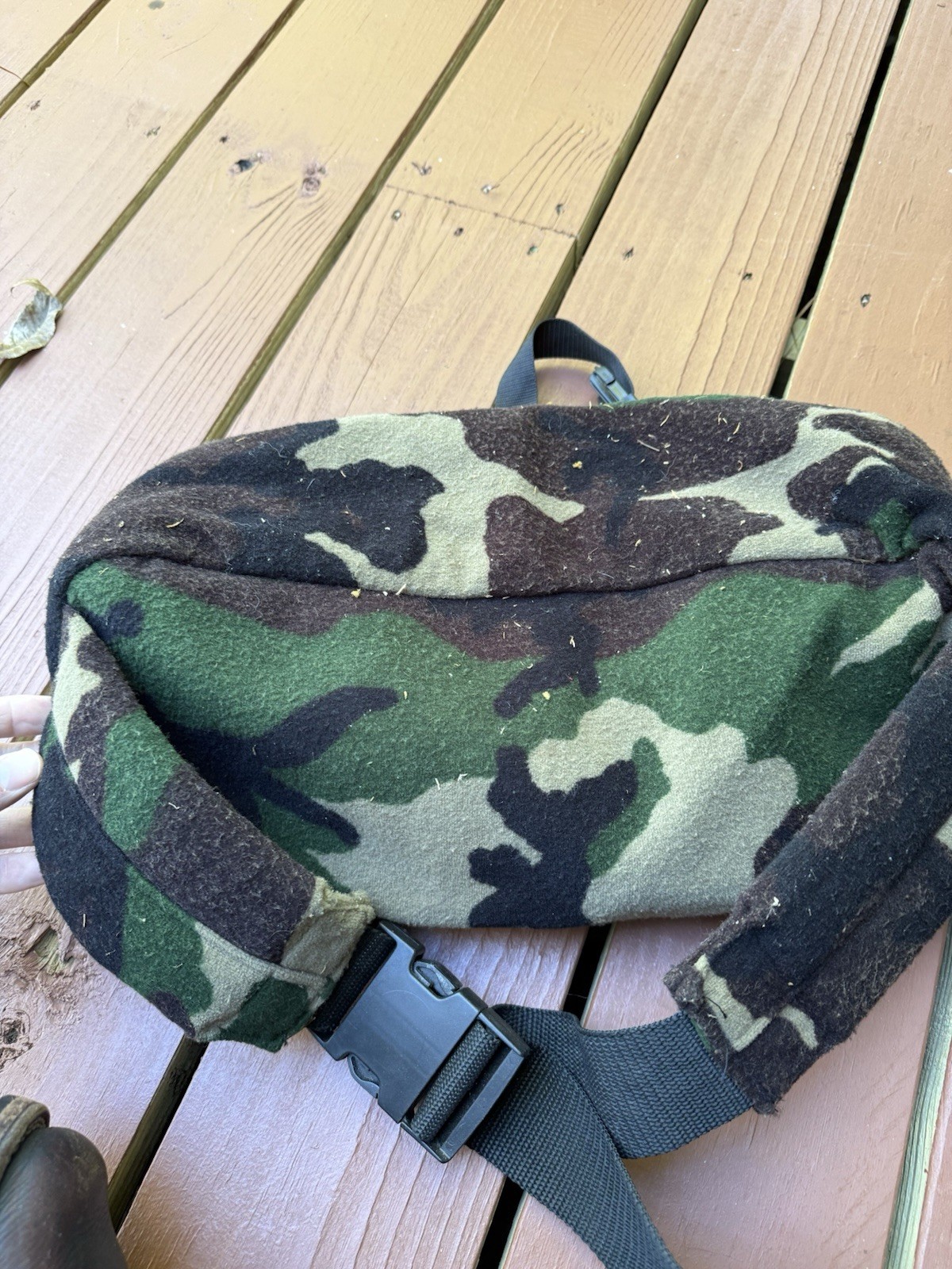 VTG Cabela's Camo Fleece Fanny Pack Frog Hunting Bag
