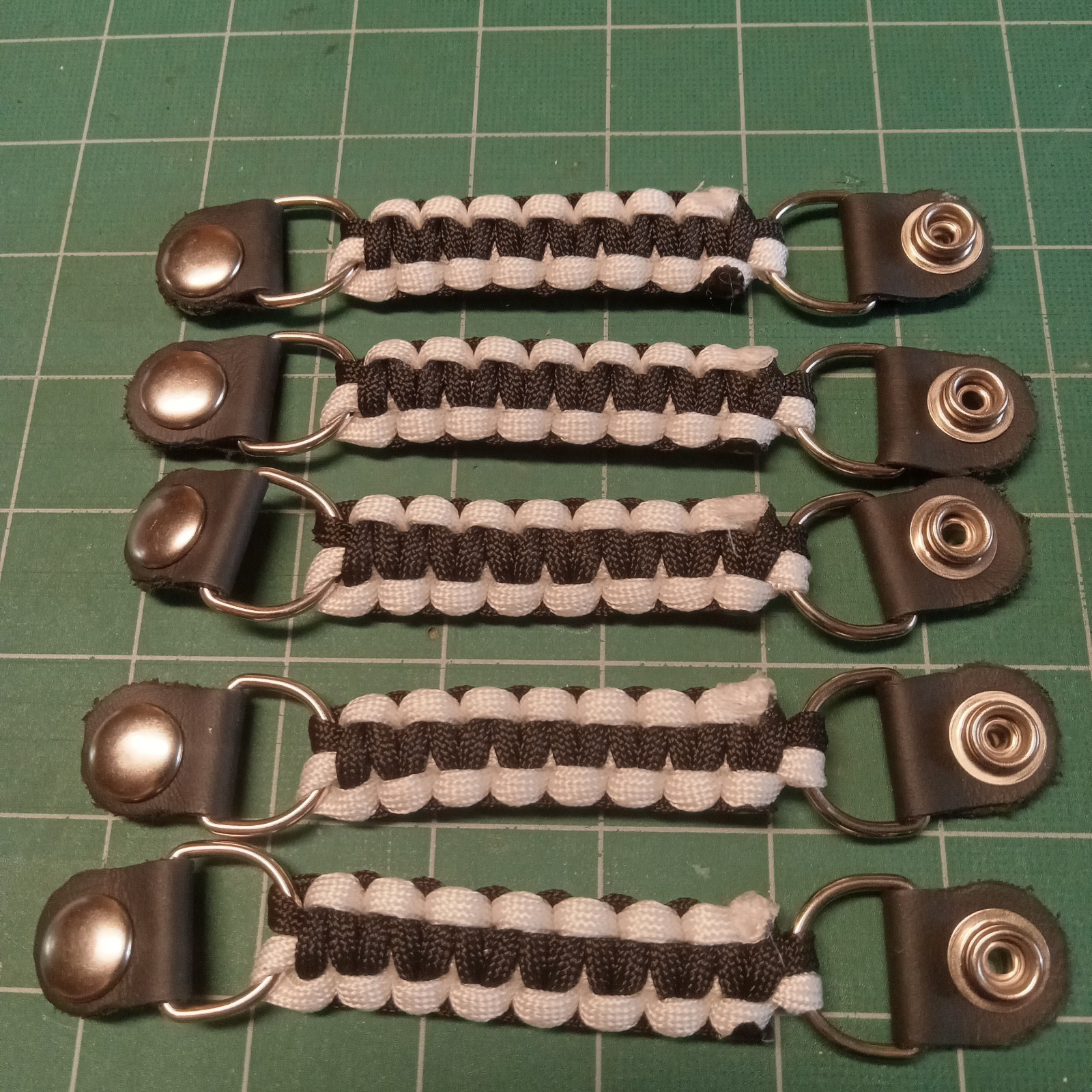 Vest extenders 5 SOLID BLACK & WHITE para cord lightweight STRONG!! By Stitch
