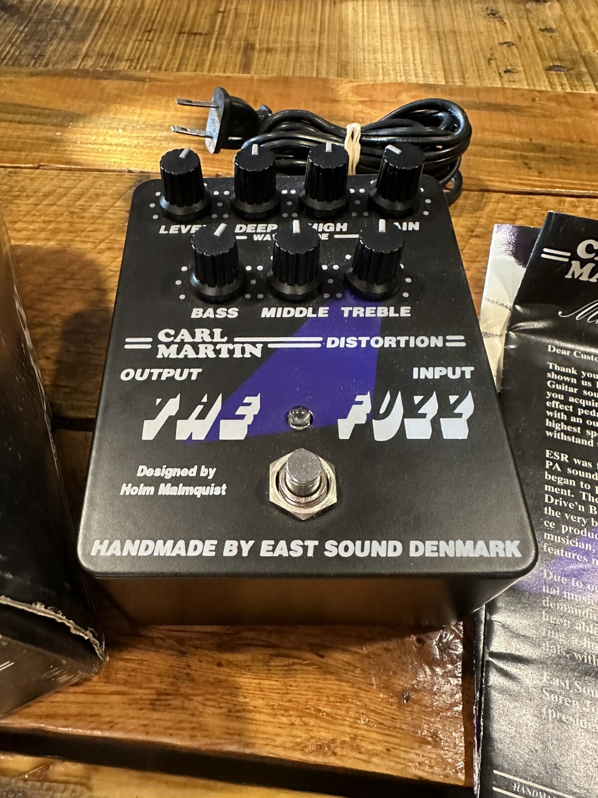 Carl Martin The Fuzz Guitar Effects Pedal