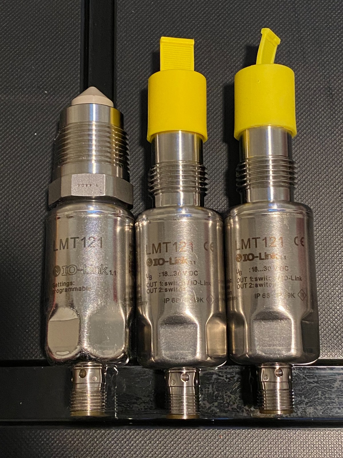 (3) LMT121 Sensor for point level detection