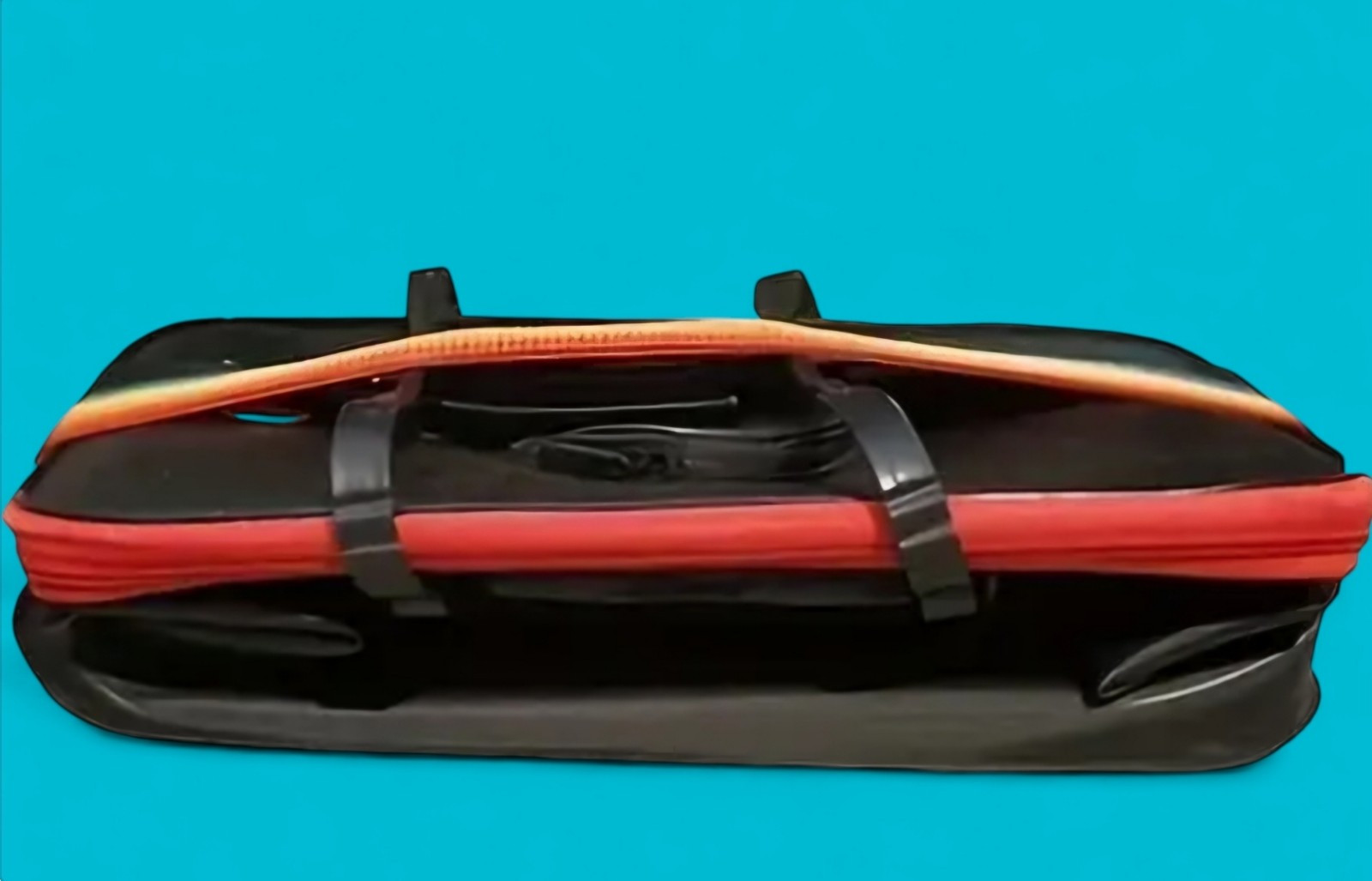 Portable Fishing Bag With Collapsable Bucket