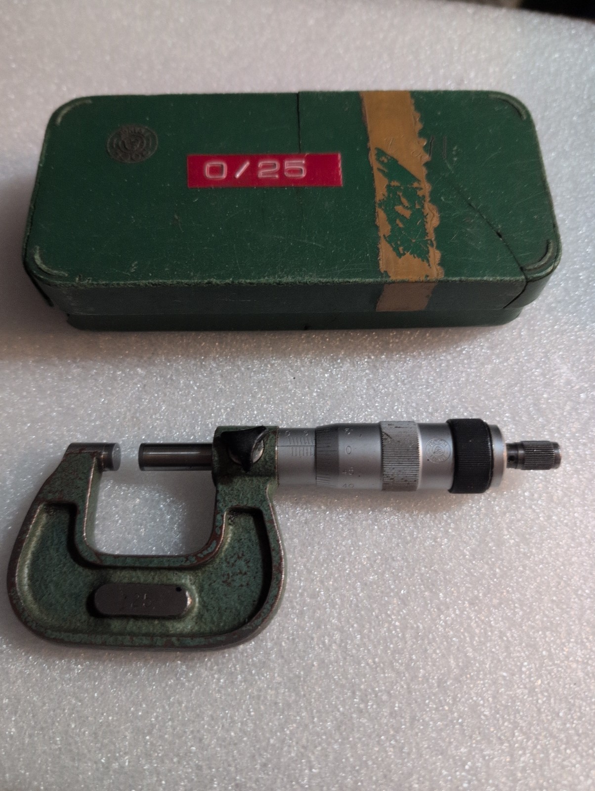 Roch France  0-25 Micrometer Metric