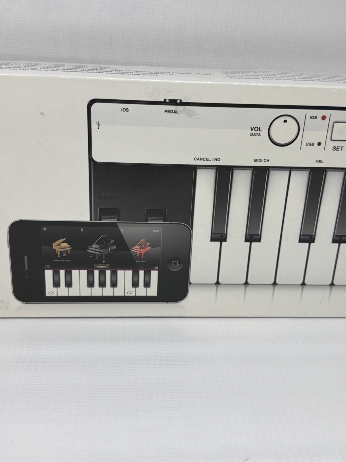 NEW IK Multimedia n12553 iRig Keys 37-Key Mobile MIDI Keyboard Controller Mac/PC