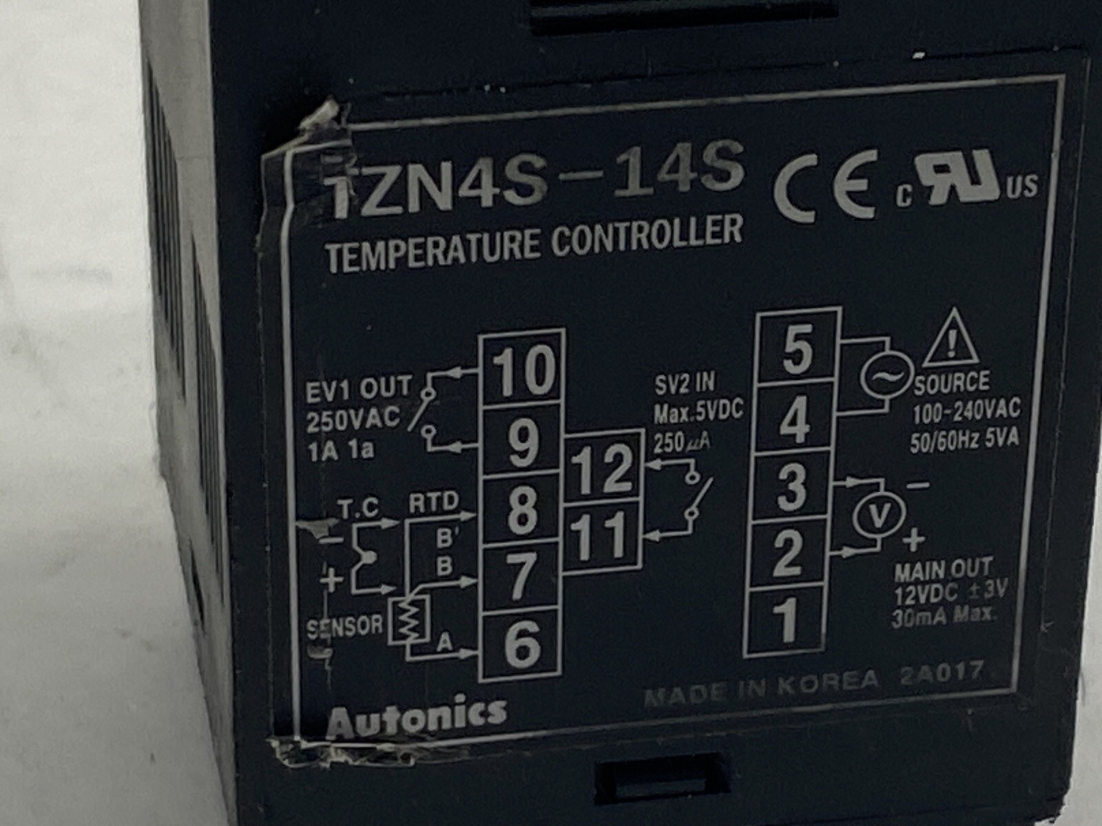 Autonics TZN4S-14S Temperature Controller 100-240VAC