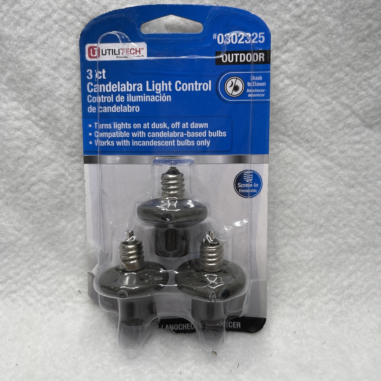 Utilitech Bronze Candelabra Automatic Dusk to Dawn Light Control 3 Pack