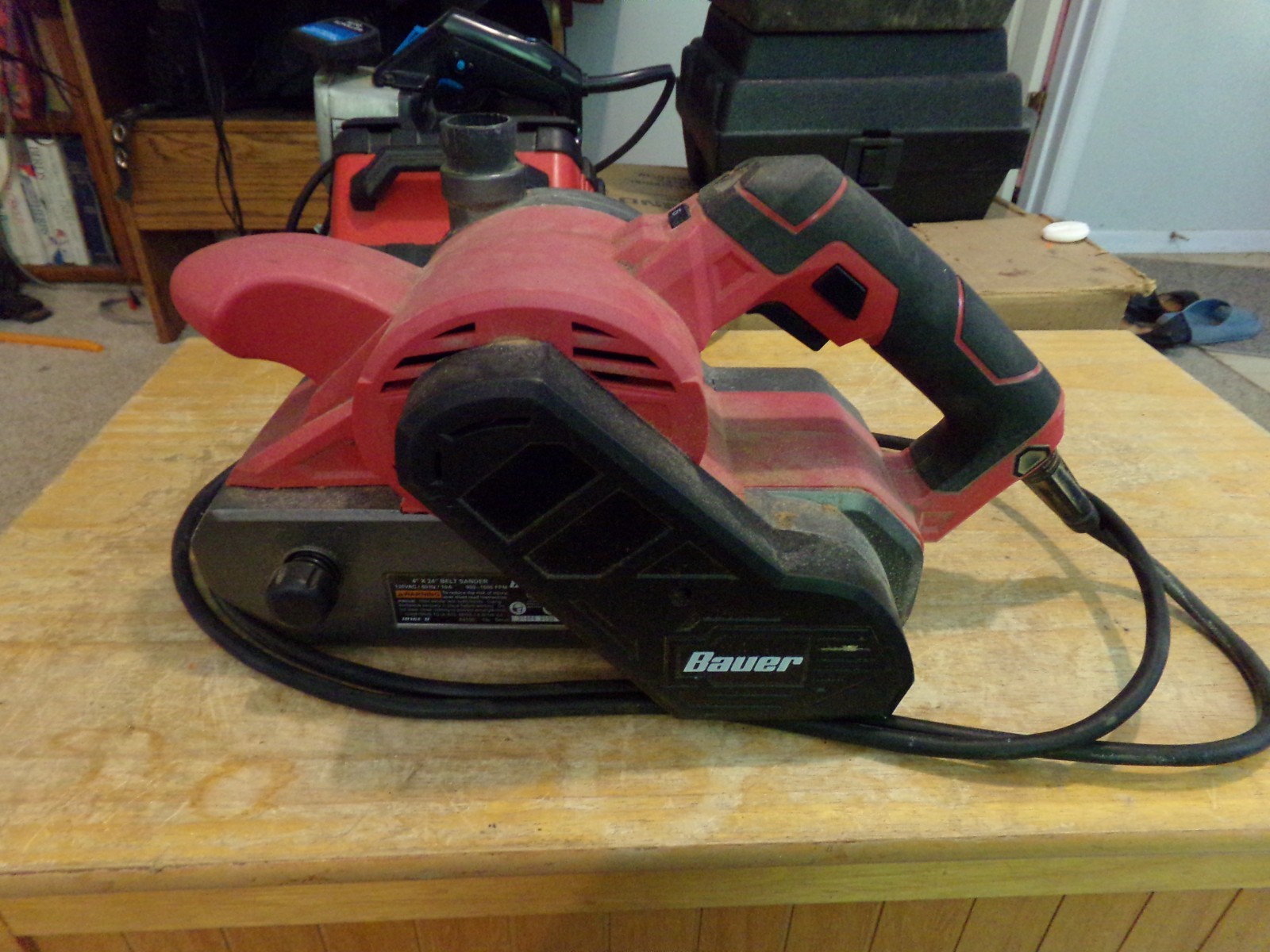 BAUER 10 Amp, 4 in. x 24 in. Variable-Speed Belt Sander 1816E-B