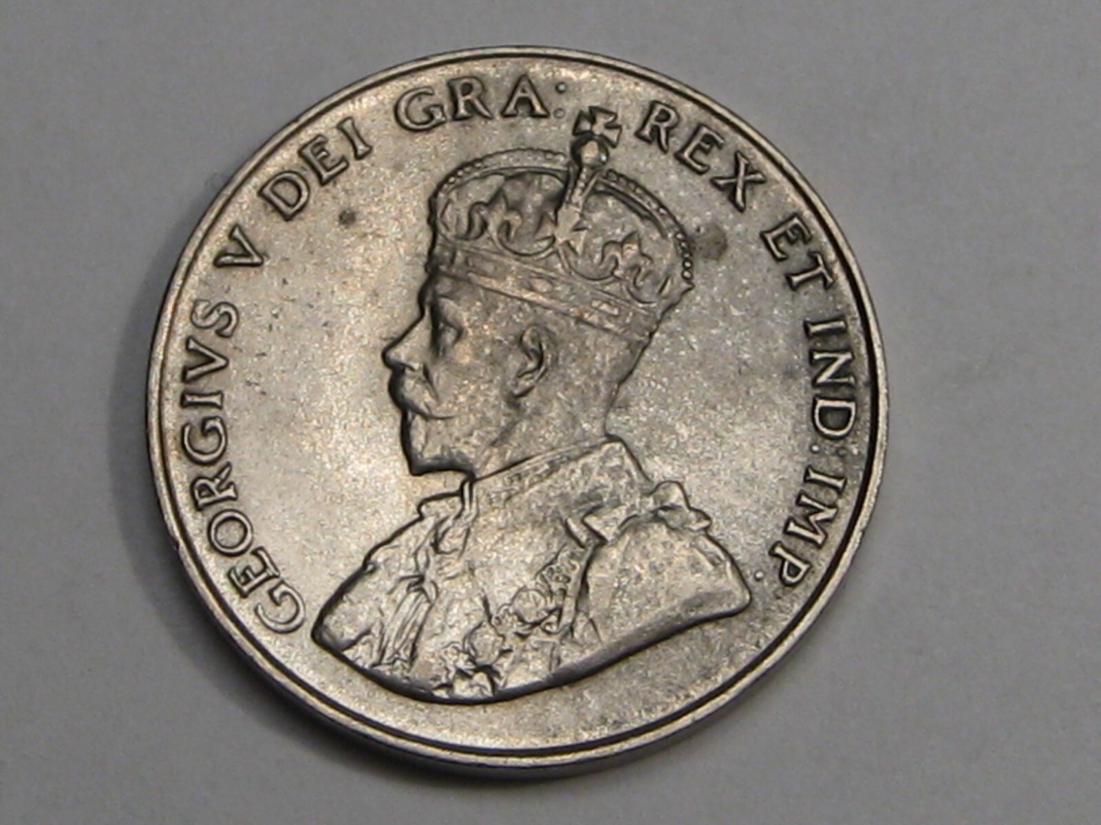 AU 1922 Five Cent 5¢ Nickel CANADA.  #25