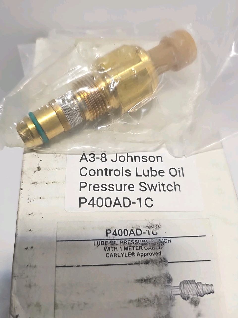 Johnson Controls Lube Oil Pressure Switch  P400AD-1C