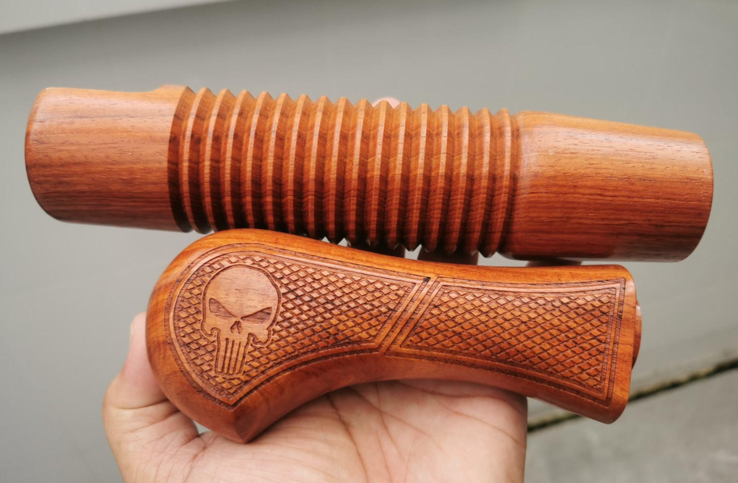 MOSSBERG MODEL 500 12 GAUGE FOREND & WOODSTOCK PADAUK WOOD FURNITURE SET