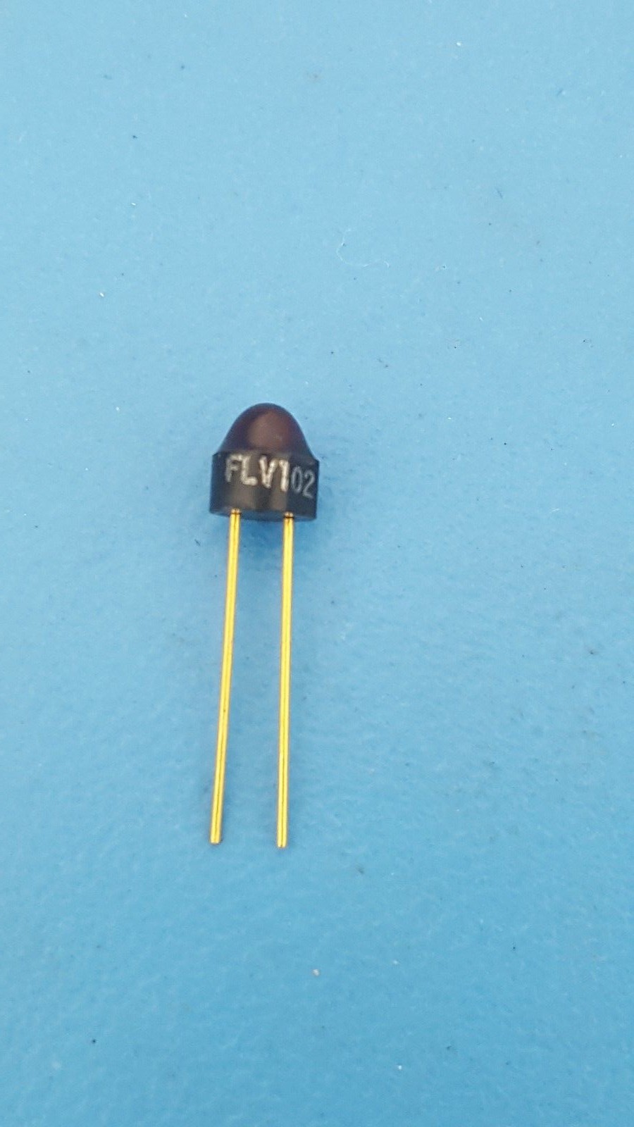 ( 2 Pcs) LED, FLV102, FAIRCHILD, Visible Lamp, RED Diffused, 50 mA,