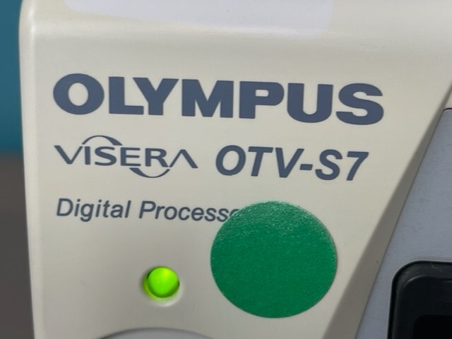 Olympus Visera OTV-S7, CLV-S40 processor and light source (B153)