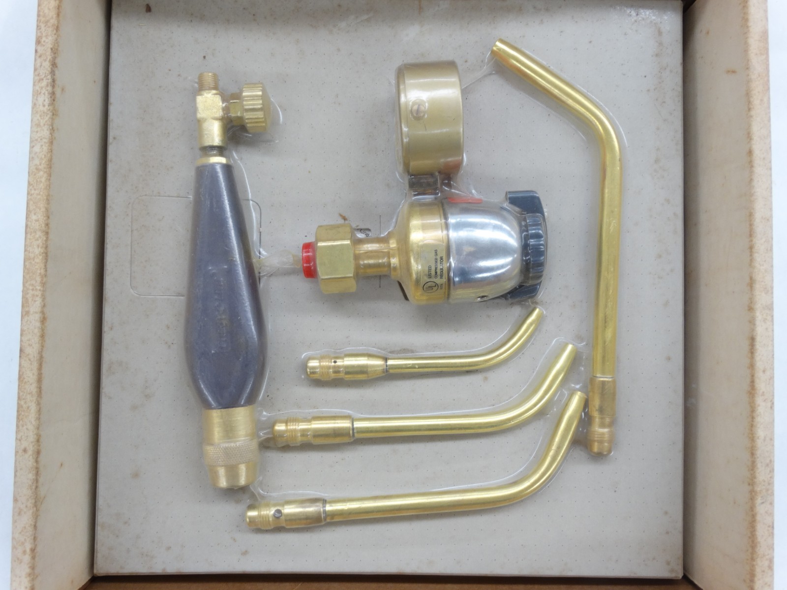 Vintage NOS # 30 x 63 Prest-O-Lite 4-In-1 Plumbers Outfit for B Tank