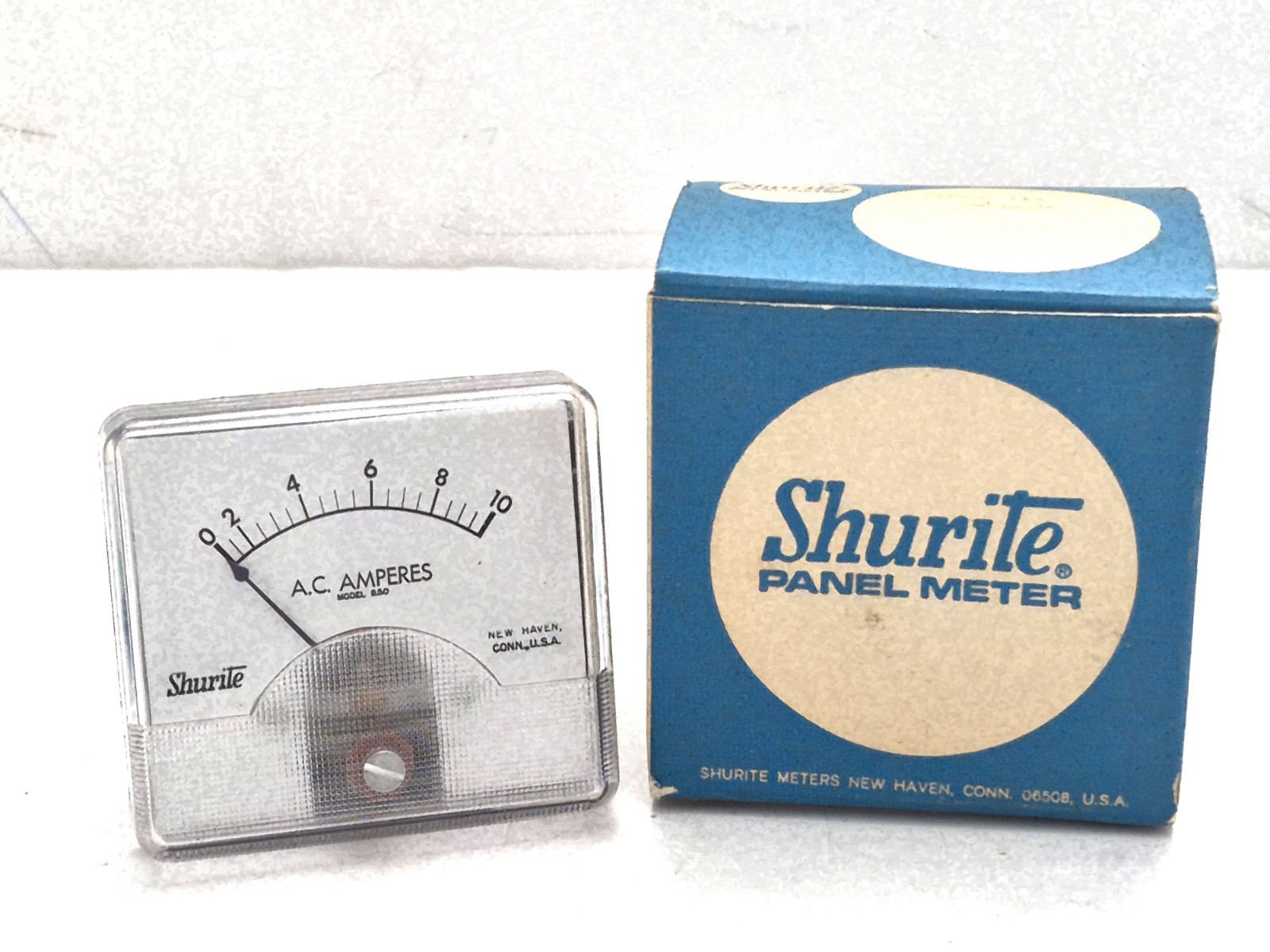 SHURITE MODEL 850 AC AMPERES  0-10 PANEL METER IN BOX