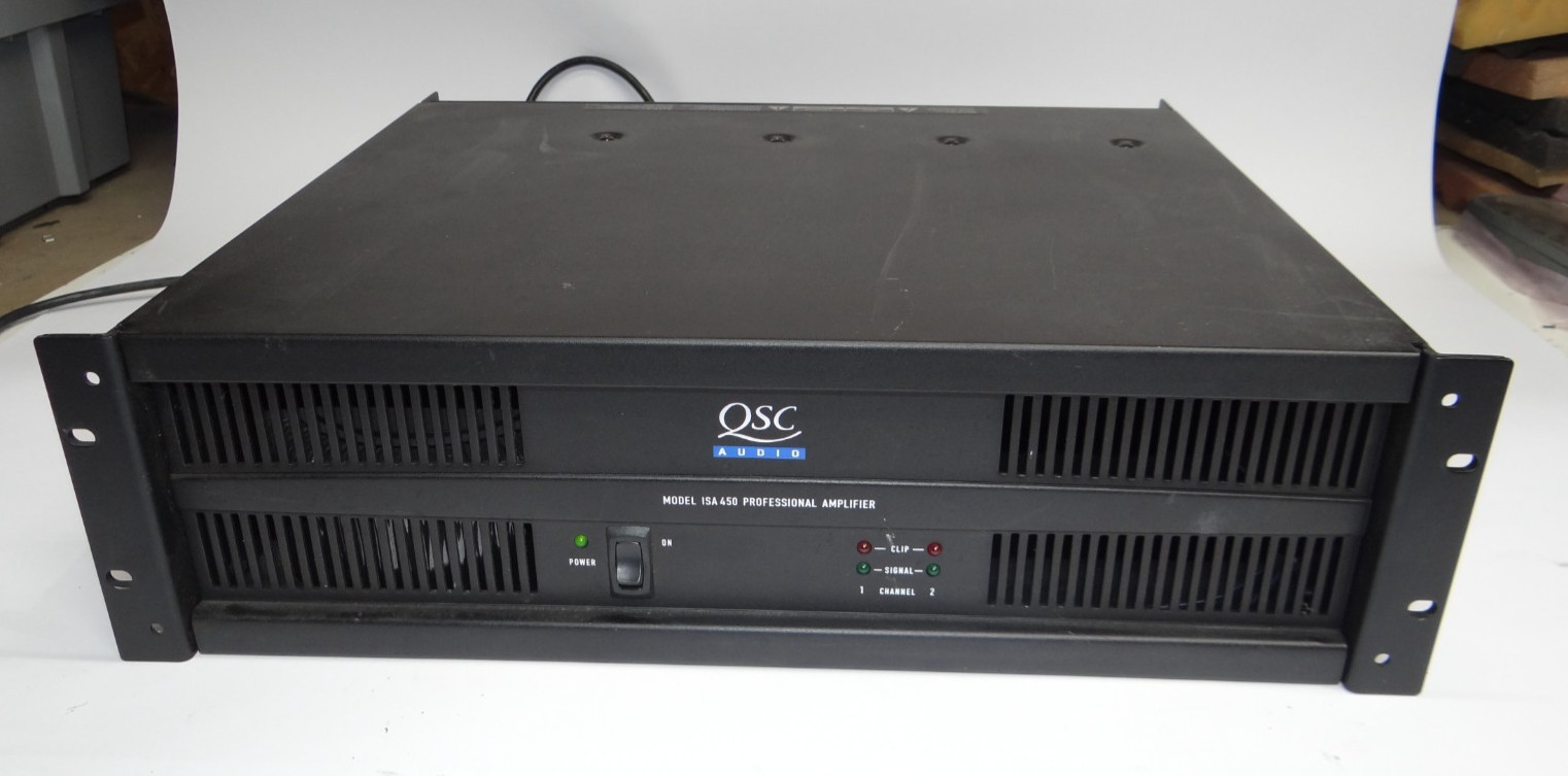 QSC ISA 450 ISA Series 2-Ch Professional Power Amplifier 260-W/Ch @ 8-OHMS