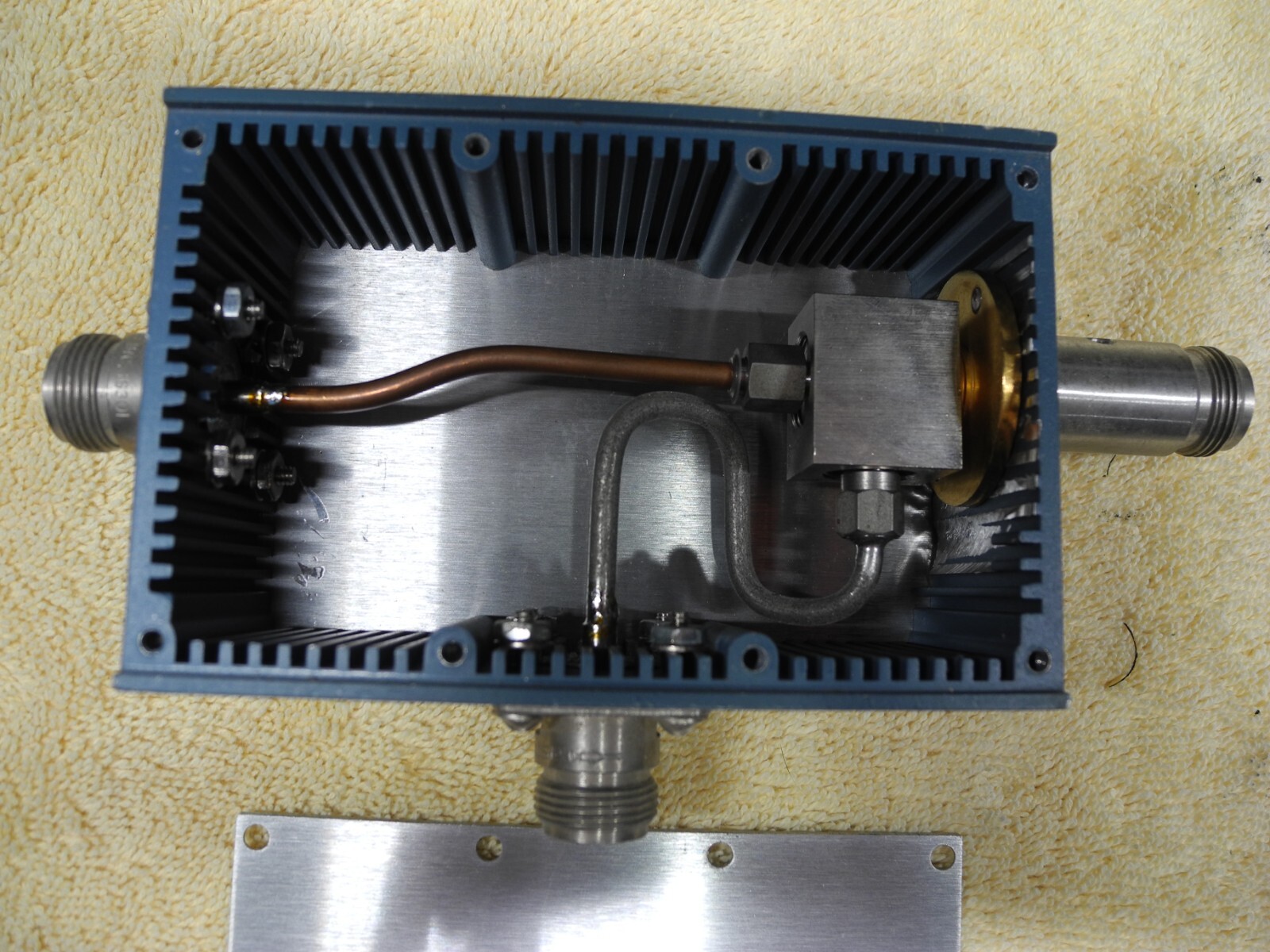 6bd Splitter with N Connectors Power Splitter
