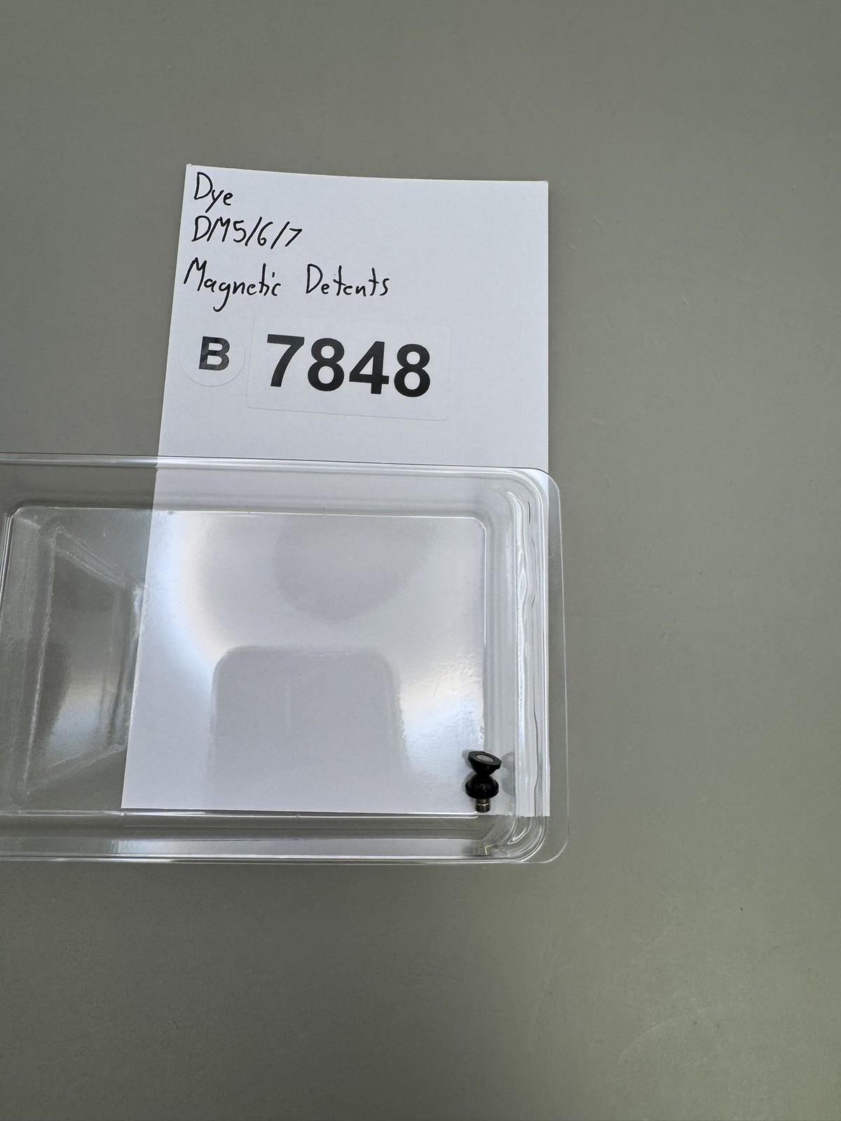 Dye DM5 DM6 DM7 Magnetic Detents Black