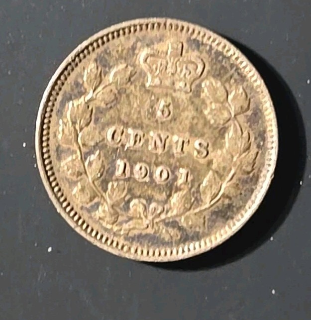 1901 Canada 5 cent silver  - Solid  VF/XF    stk#K969