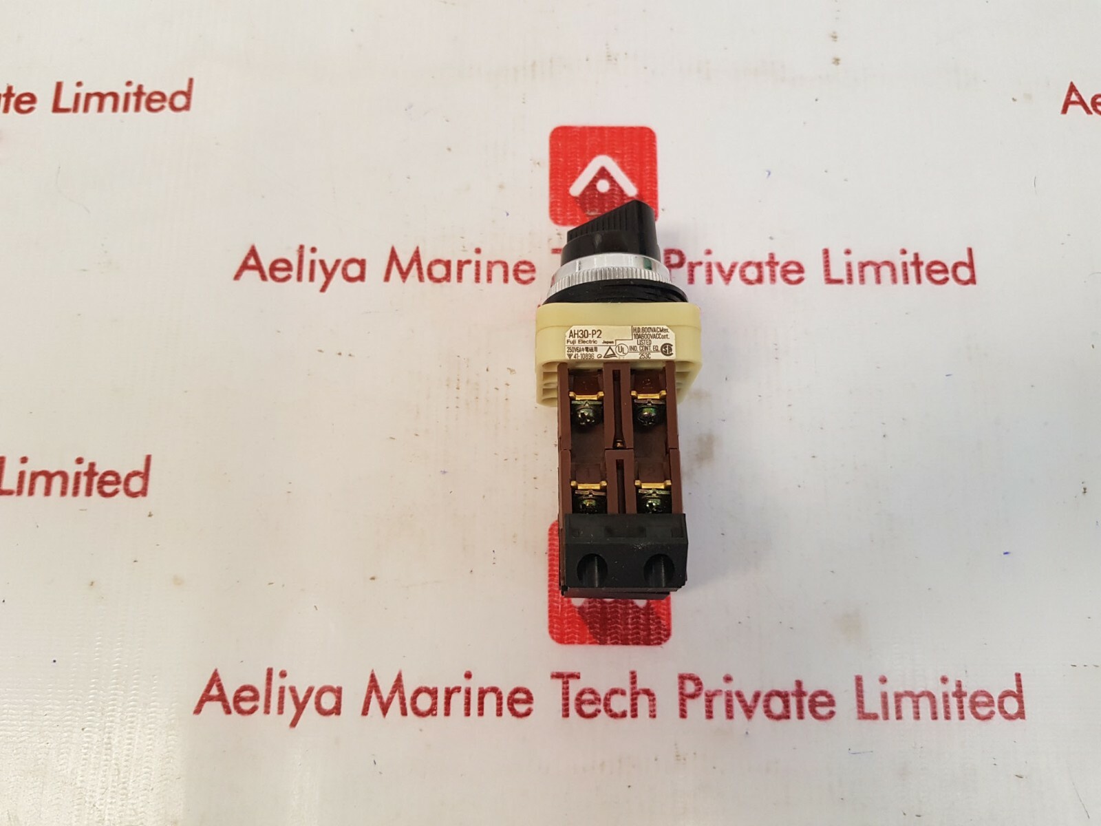 Fuji Electric AH30 Command Switch AH30-P2