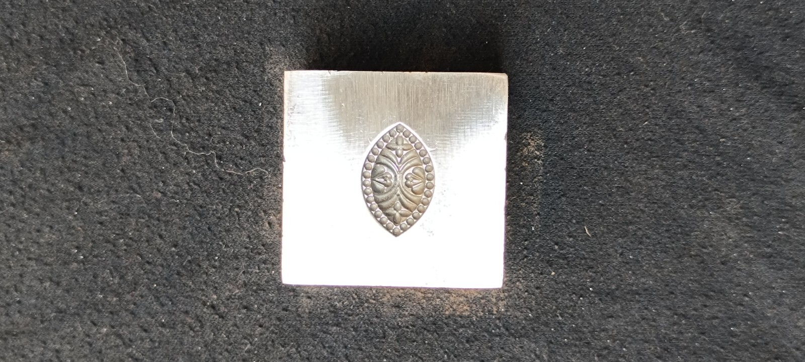 Charm Die | Jewelry tools | Metal Dies | Silversmithing tools | SIZE 20MM