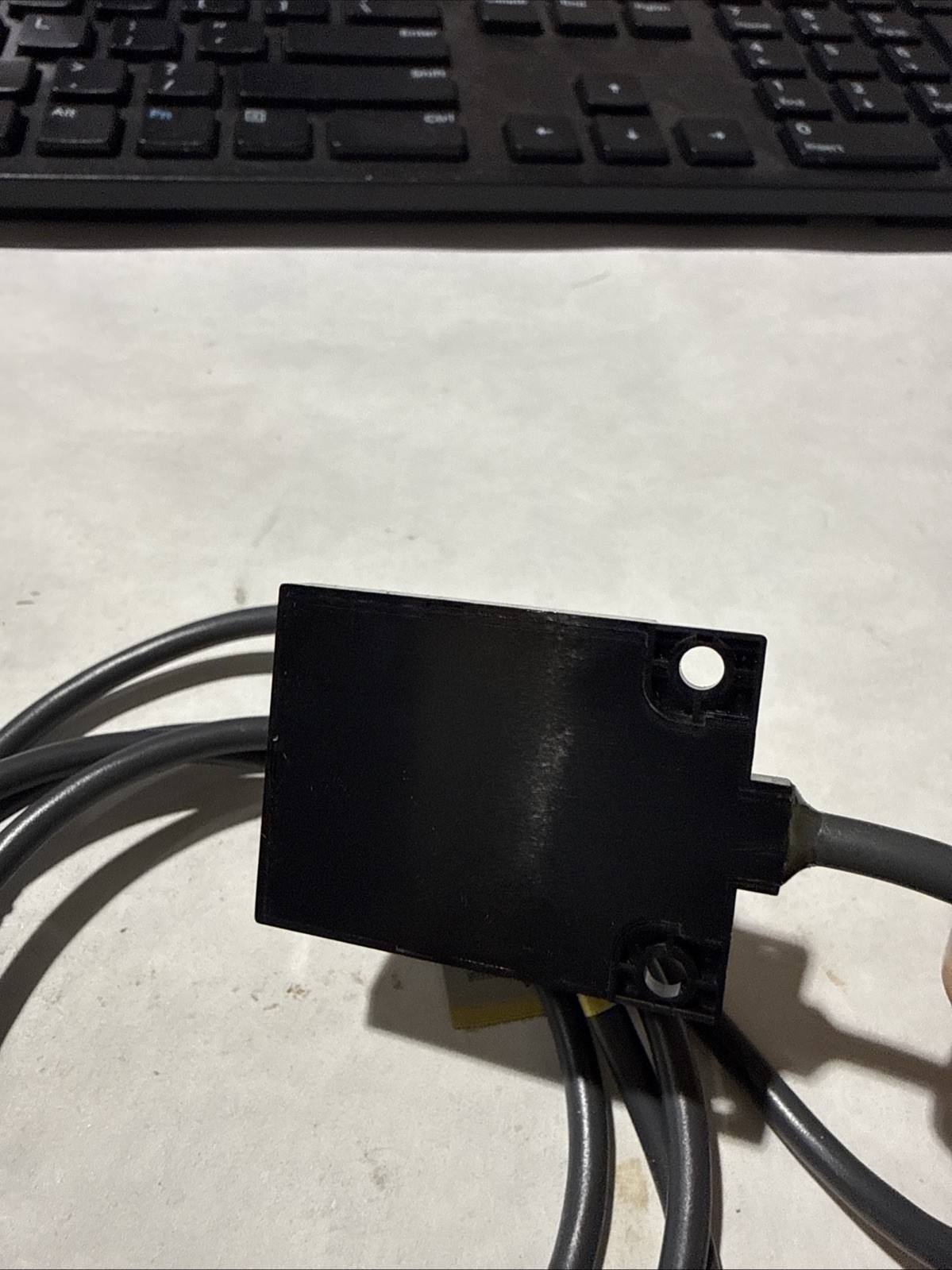 NEW* OMRON E2J-W20MA PROXIMITY SWITCH CAPAACITIVE PROXIMITY SENSOR
