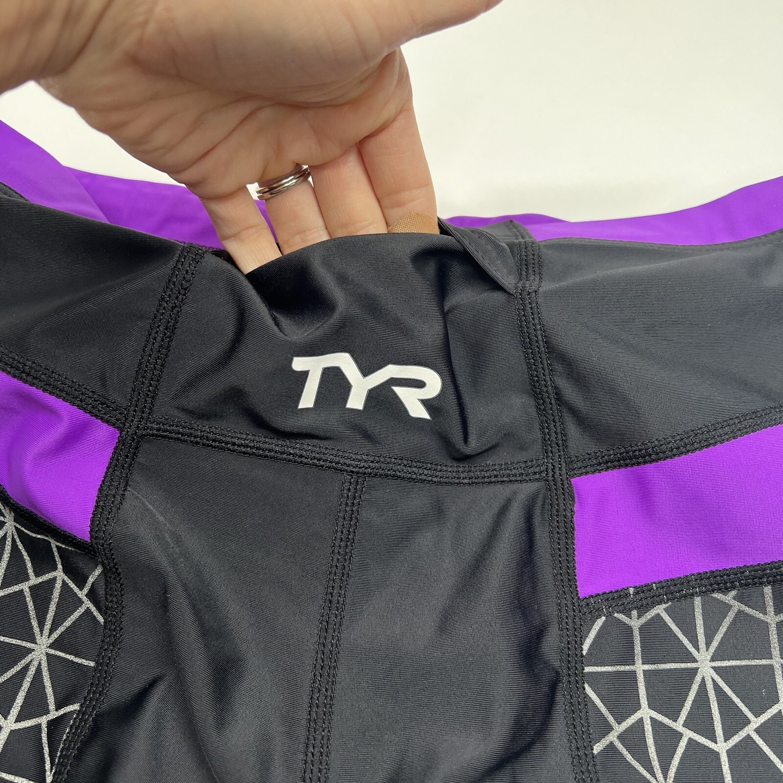 TYR Women's XL Black Purple 6" Triathlon Exercise Bike Shorts COMPETITOR New